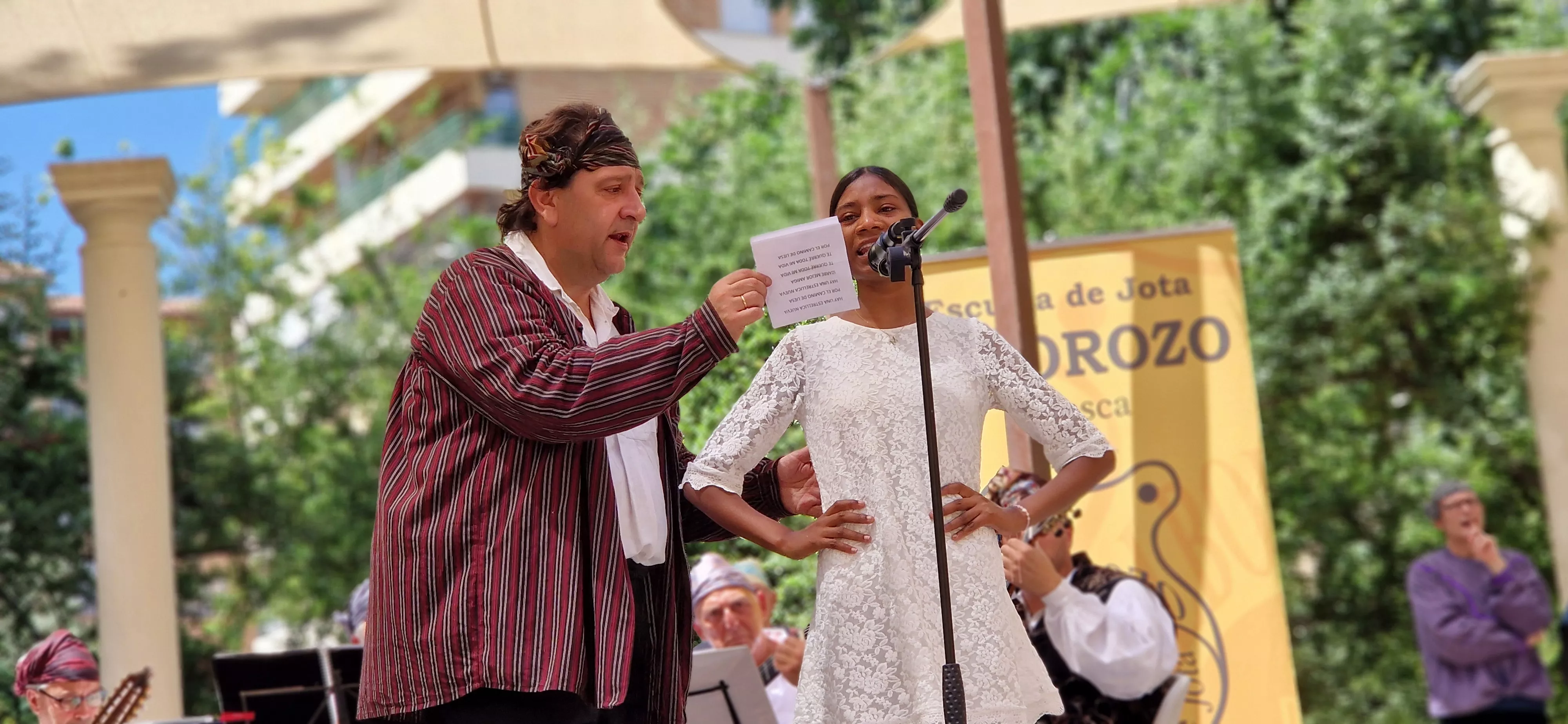 Gala fin de curso de la Escuela de Folclore Alborozo. Foto Myriam Martínez