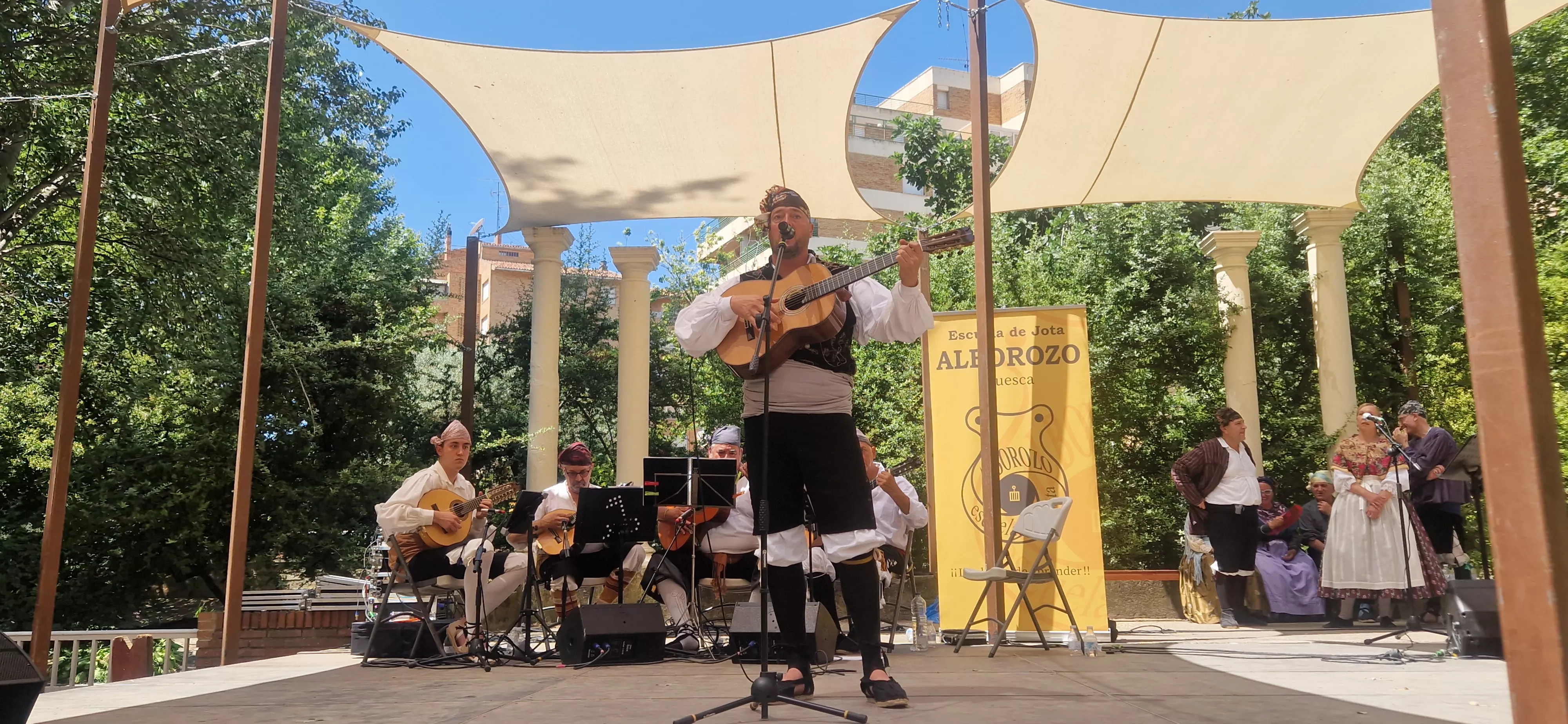 Gala fin de curso de la Escuela de Folclore Alborozo. Foto Myriam Martínez