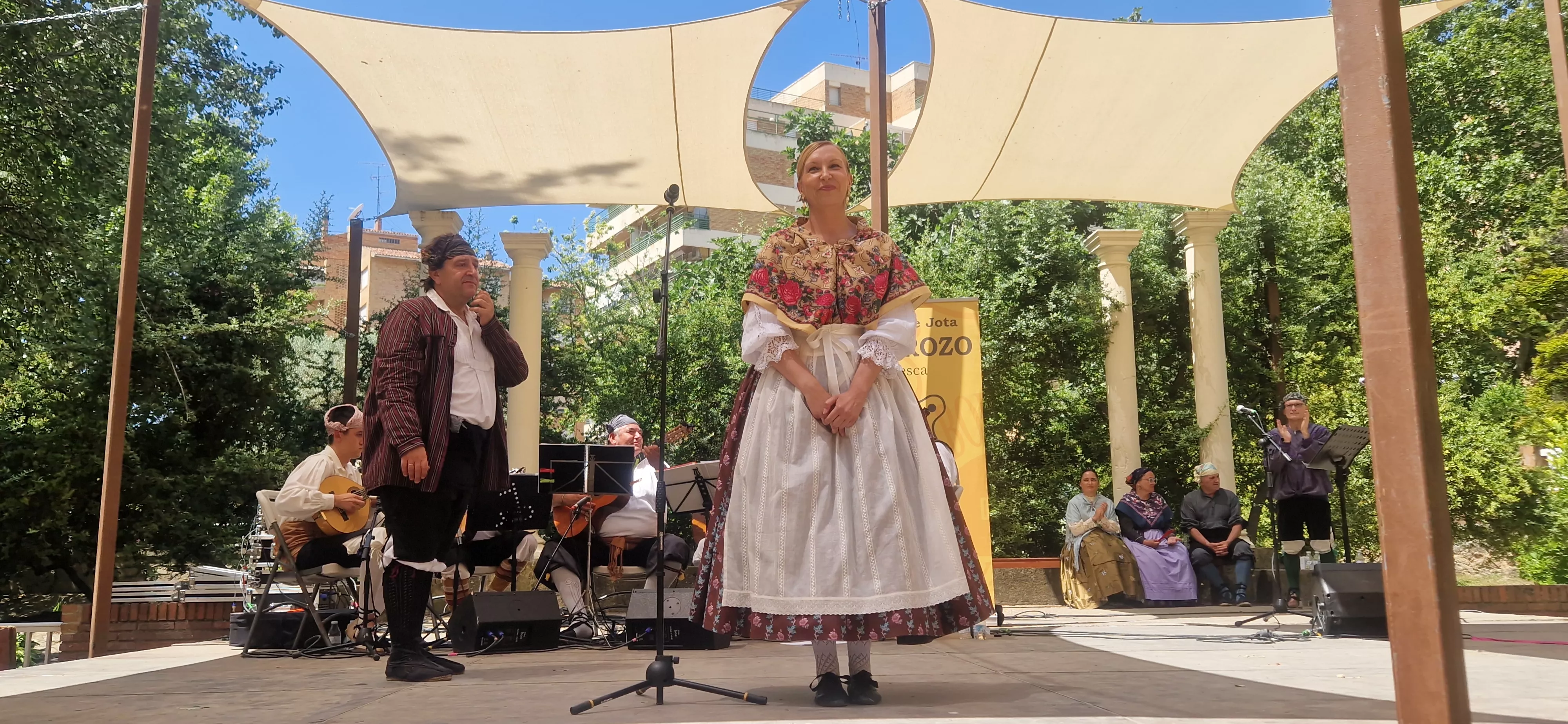 Gala fin de curso de la Escuela de Folclore Alborozo. Foto Myriam Martínez