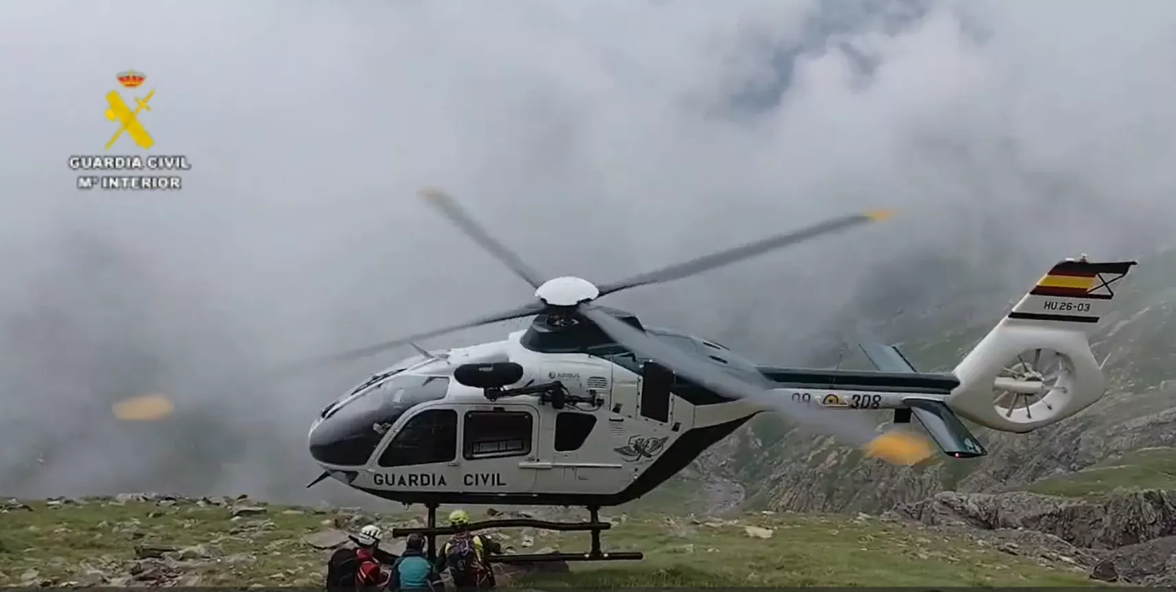 Rescate de las dos barbastrenses en Pico Robiñera Rescate de las dos barbastrenses en Pico Robiñera