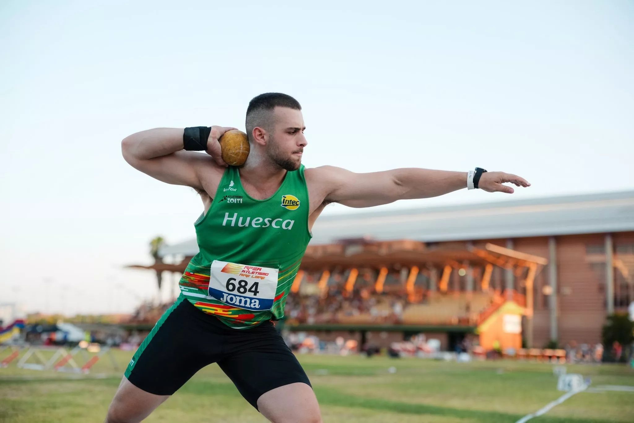 Javi Cruz, campeón de España en el concurso de peso.