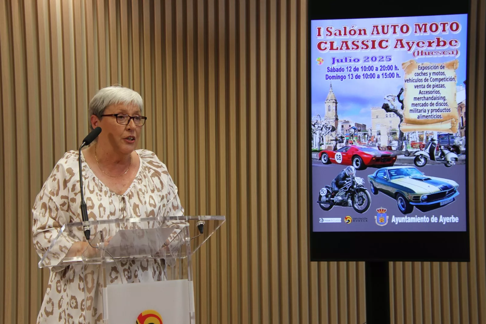 Presentación del  I Salón Auto Moto Classic de Ayerbe. Foto Carlos Neofato