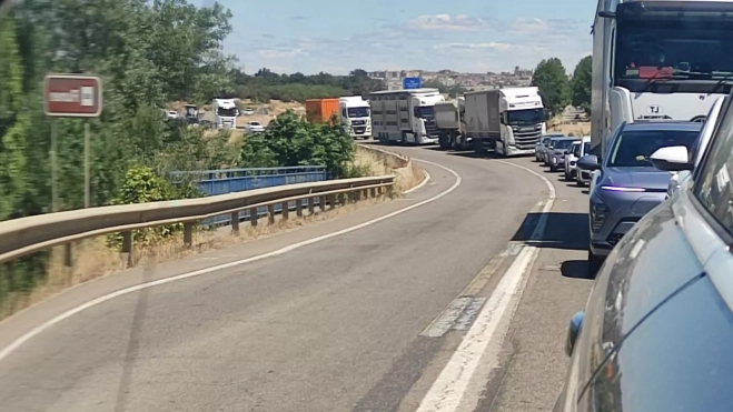 d56d25d9 90df 4941 8079 aceec5675e89 d56d25d9 90df 4941 8079 aceec5675e89