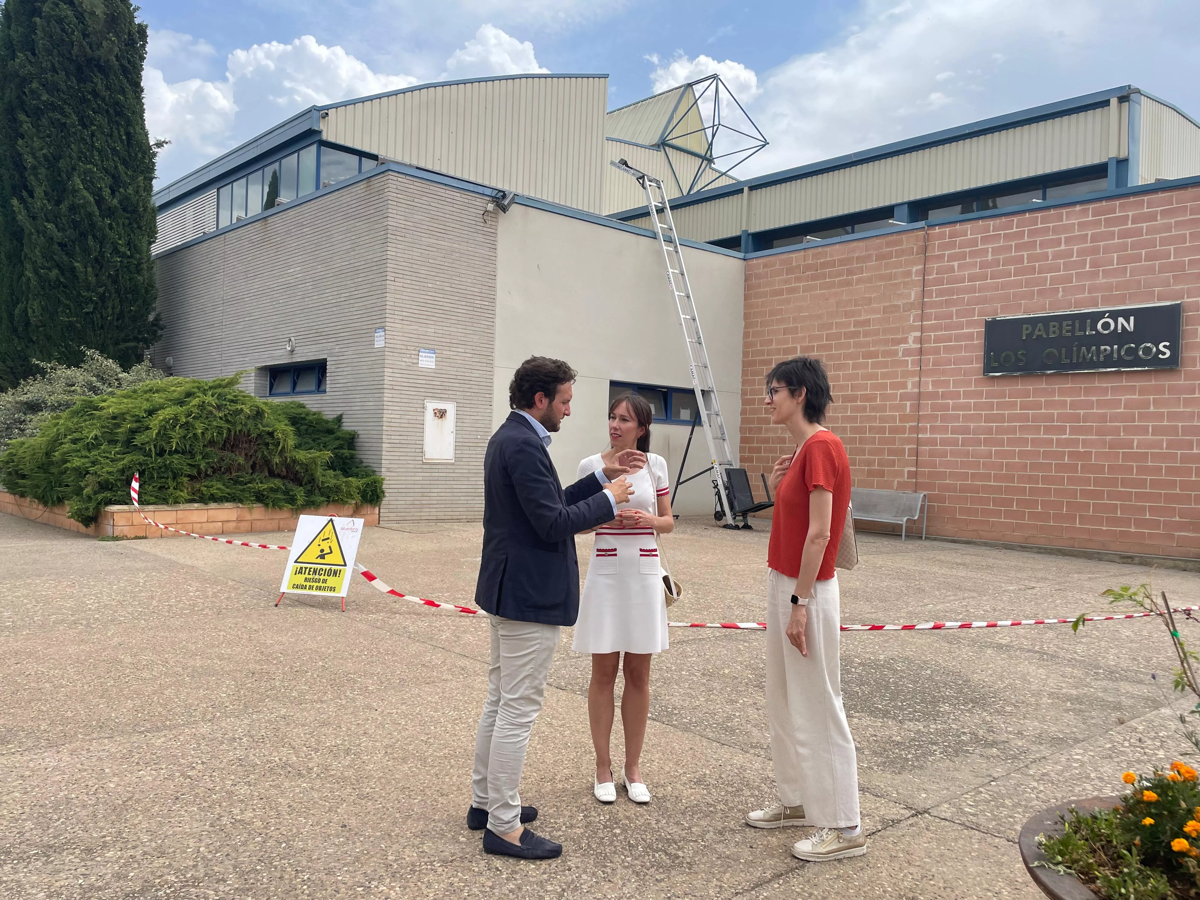 Imagen de la presentación de las placas solares en Los Olímpicos.