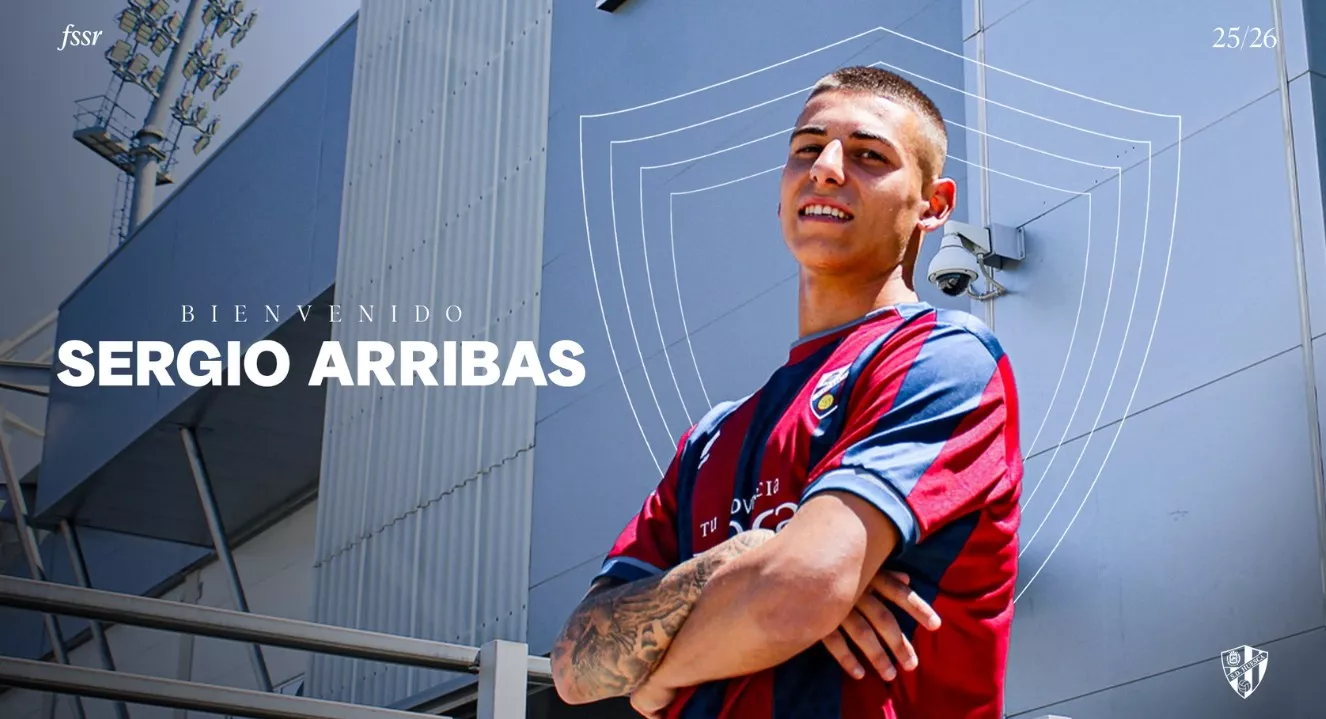 Sergio Arribas, central joven para el Huesca procedente del Betis