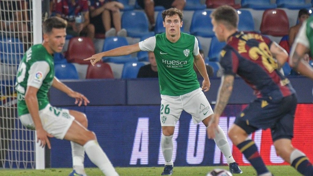 Euse Monzó, jugador del Huesca.