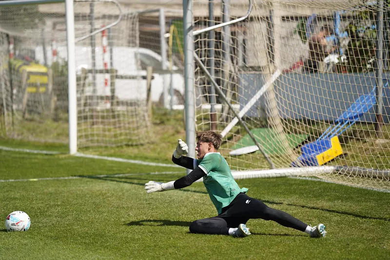 Primer entrenamiento de la SD Huesca en Benasque. Dani Vidal