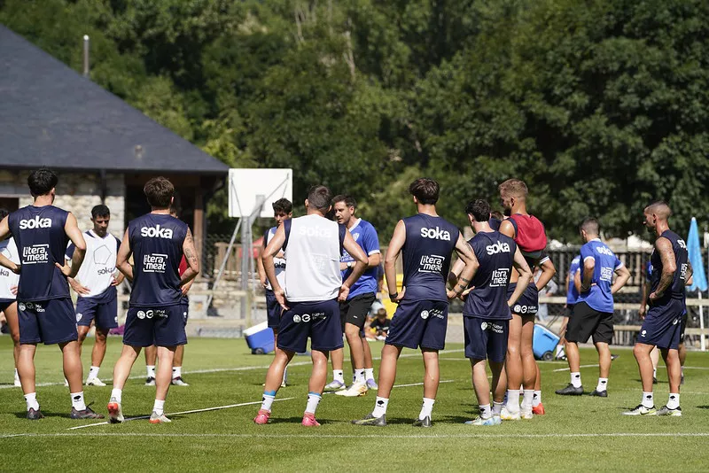 Primer entrenamiento de la SD Huesca en Benasque. Dani Vidal