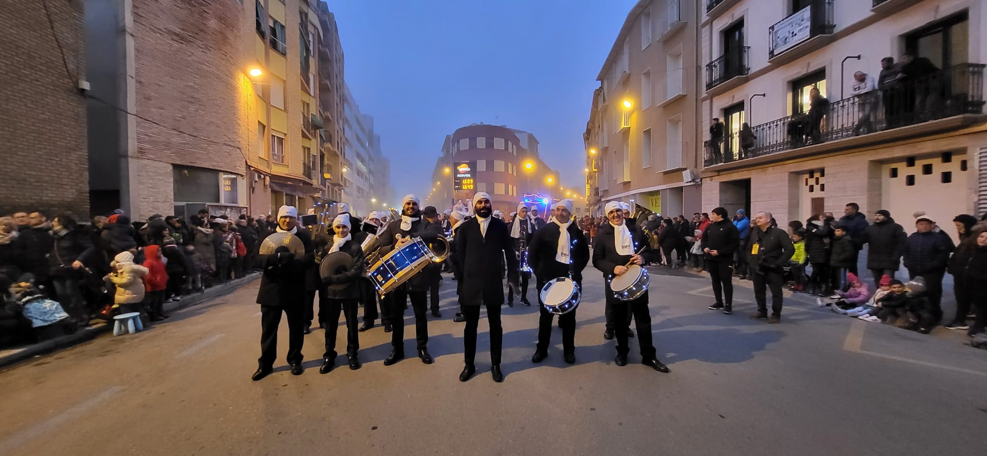 Cabalgata de los Reyes Magos de Oriente en Huesca. Foto Javier García Antón