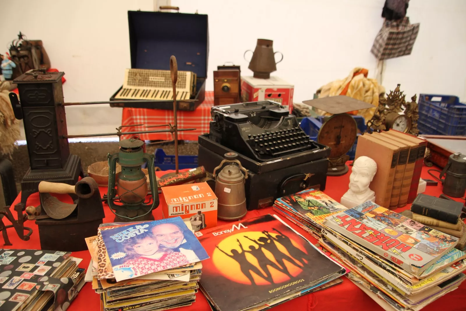 I Salón Auto Moto Classic de Ayerbe. Foto Carlos Neofato