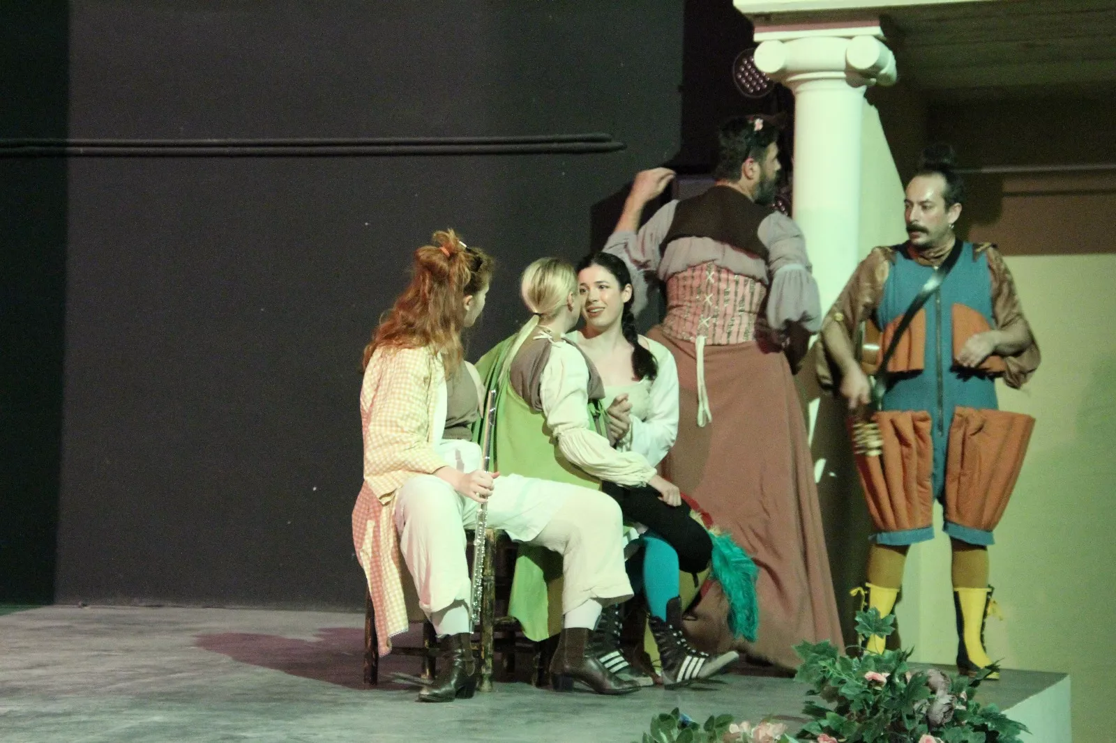 Gil de las Calzas Verdes en el Corral de Comedias de Robres. Foto Carlos Neofato