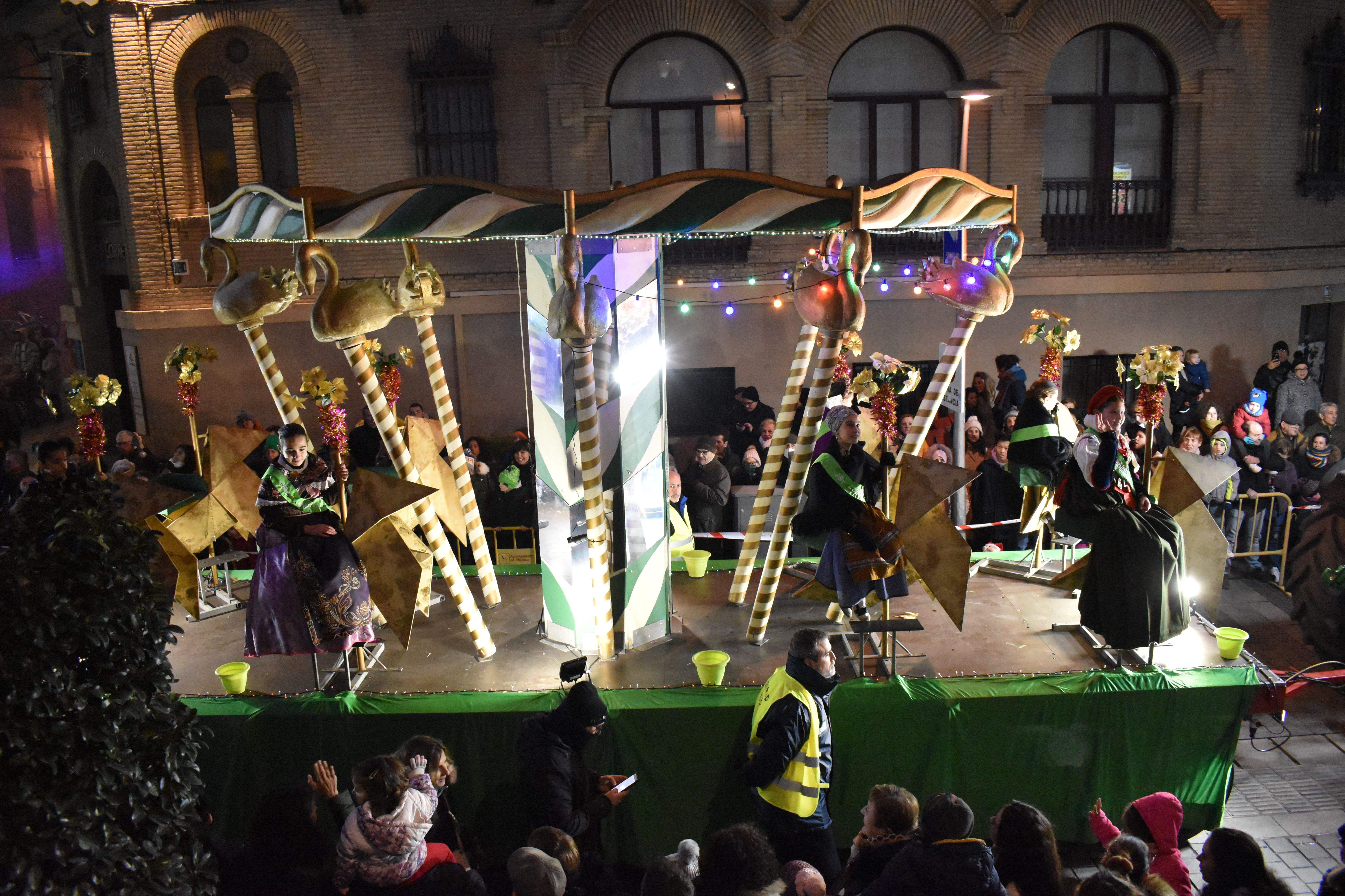 Cabalgata de los Reyes Magos de Oriente en Huesca. Foto Carlos Jalle.