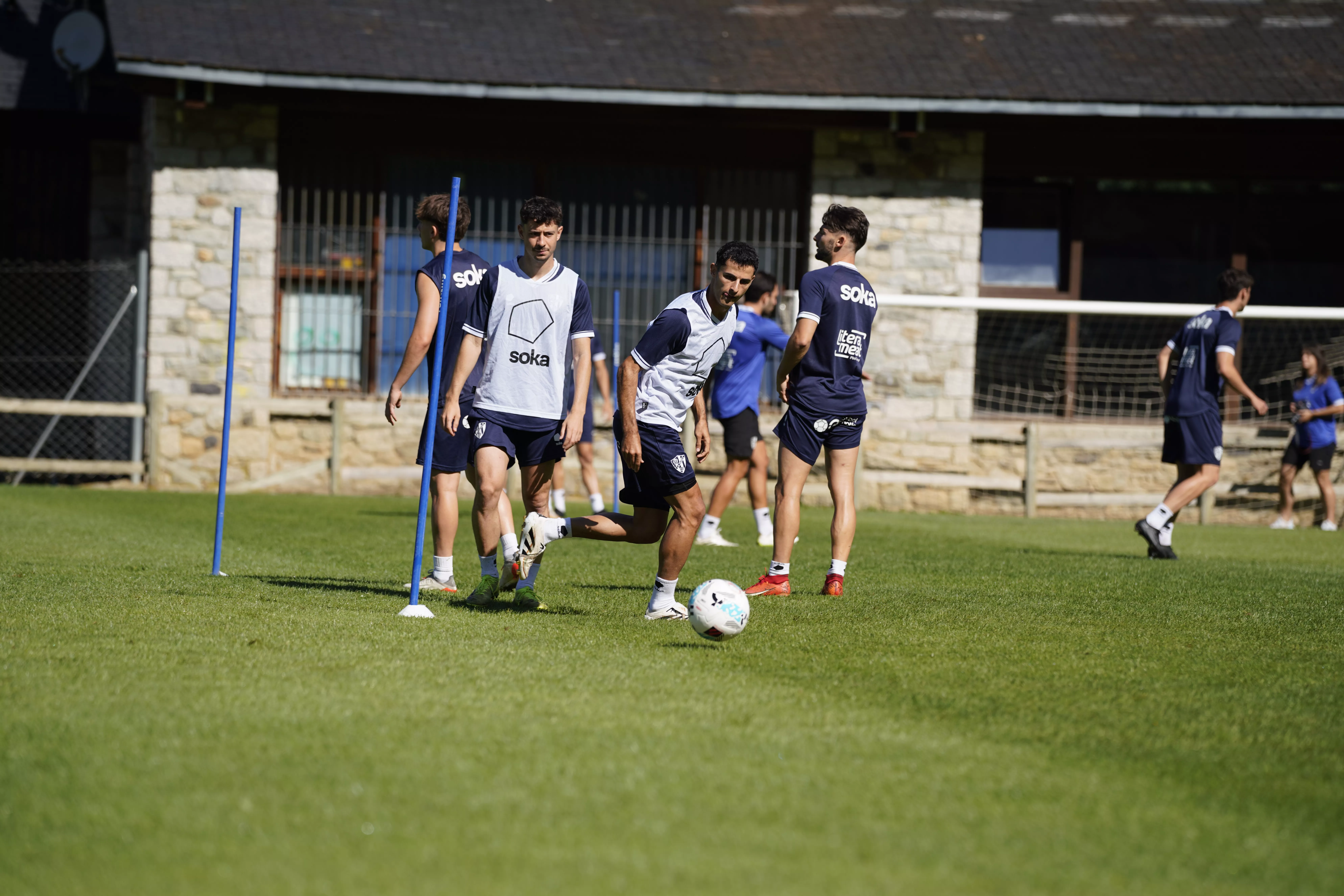 Entrenamiento del Huesca en Benasque el domingo. Foto Dani Vidal