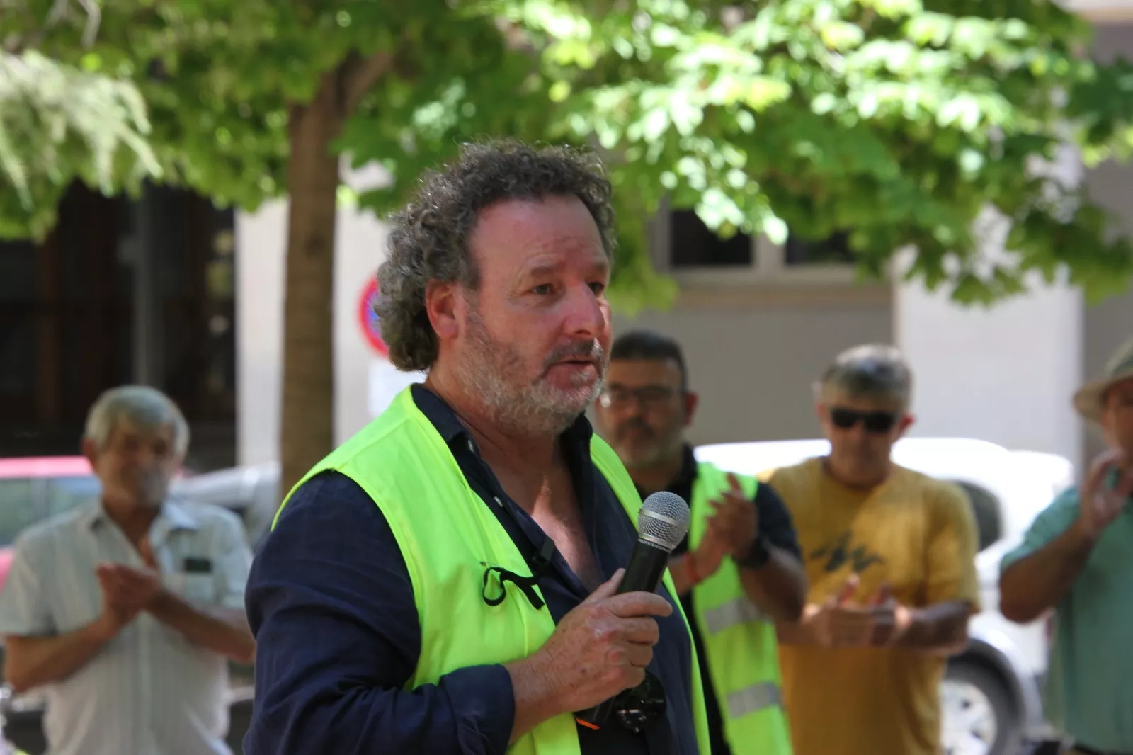 Concentración de Hega en homenaje a David Lafoz. Foto Carlos Neofato