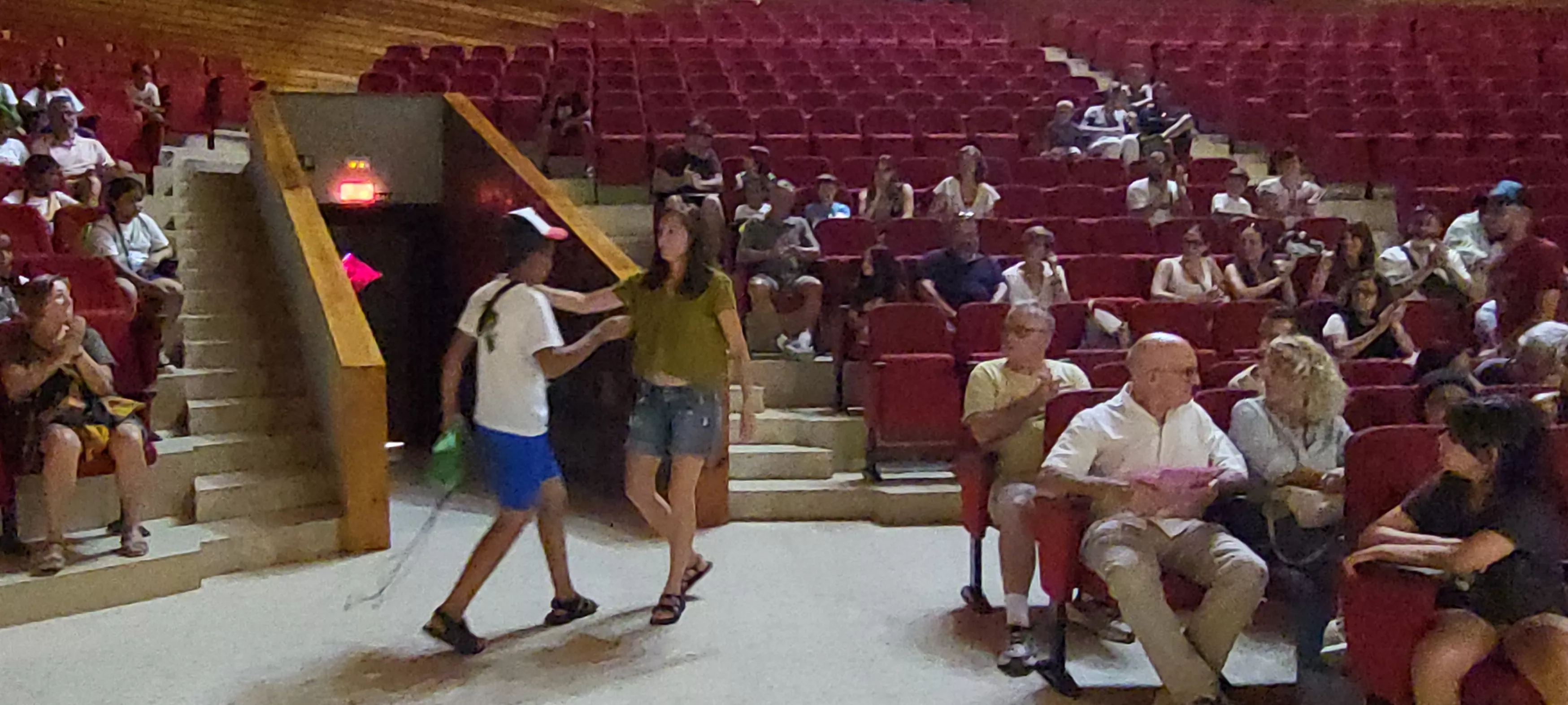 Recepción de los 41 niños y niñas saharauis del programa Vacaciones en paz de Alouda. Foto Mercedes Manterola