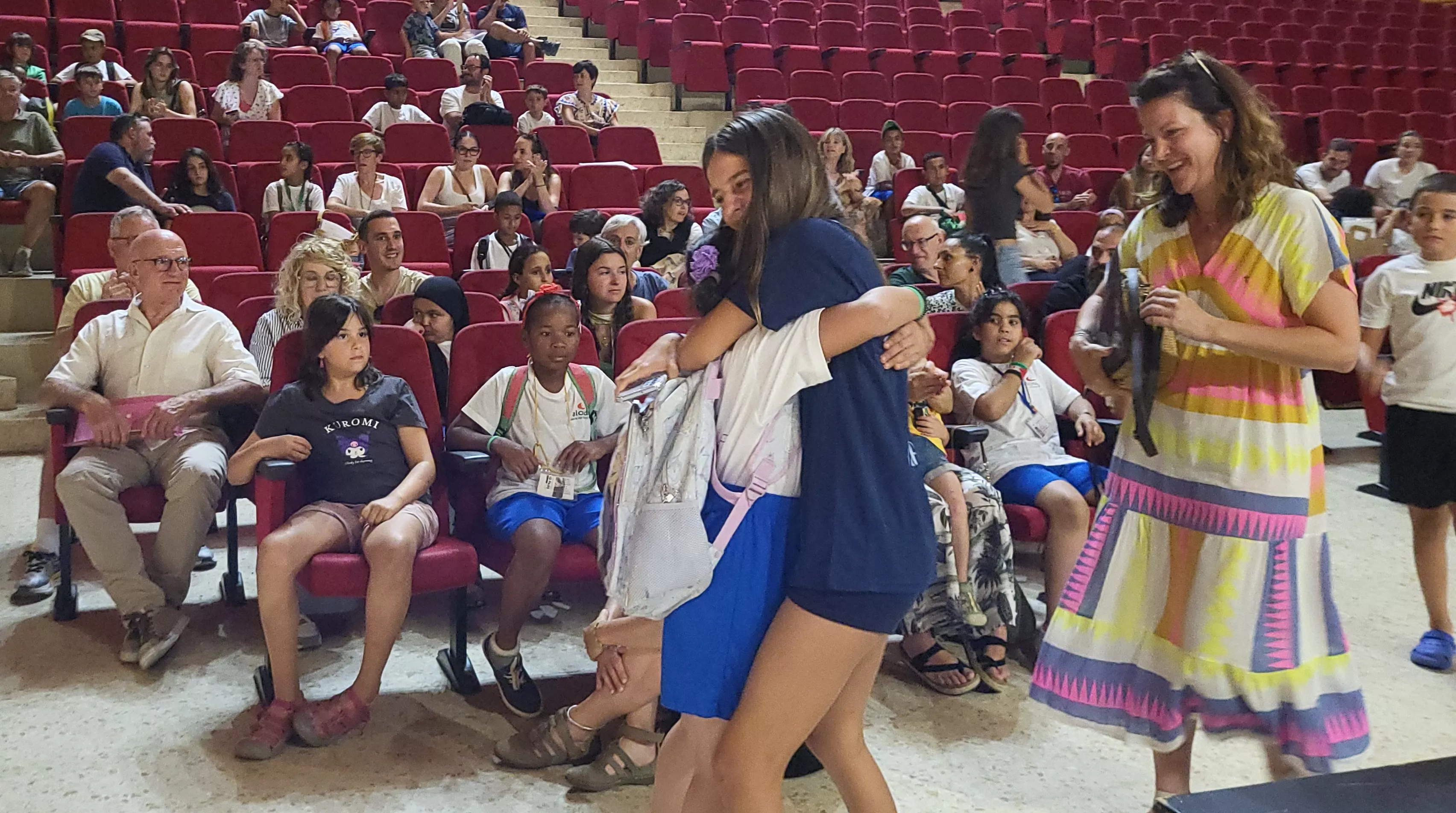 Recepción de los 41 niños y niñas saharauis del programa Vacaciones en paz de Alouda. Foto Mercedes Manterola