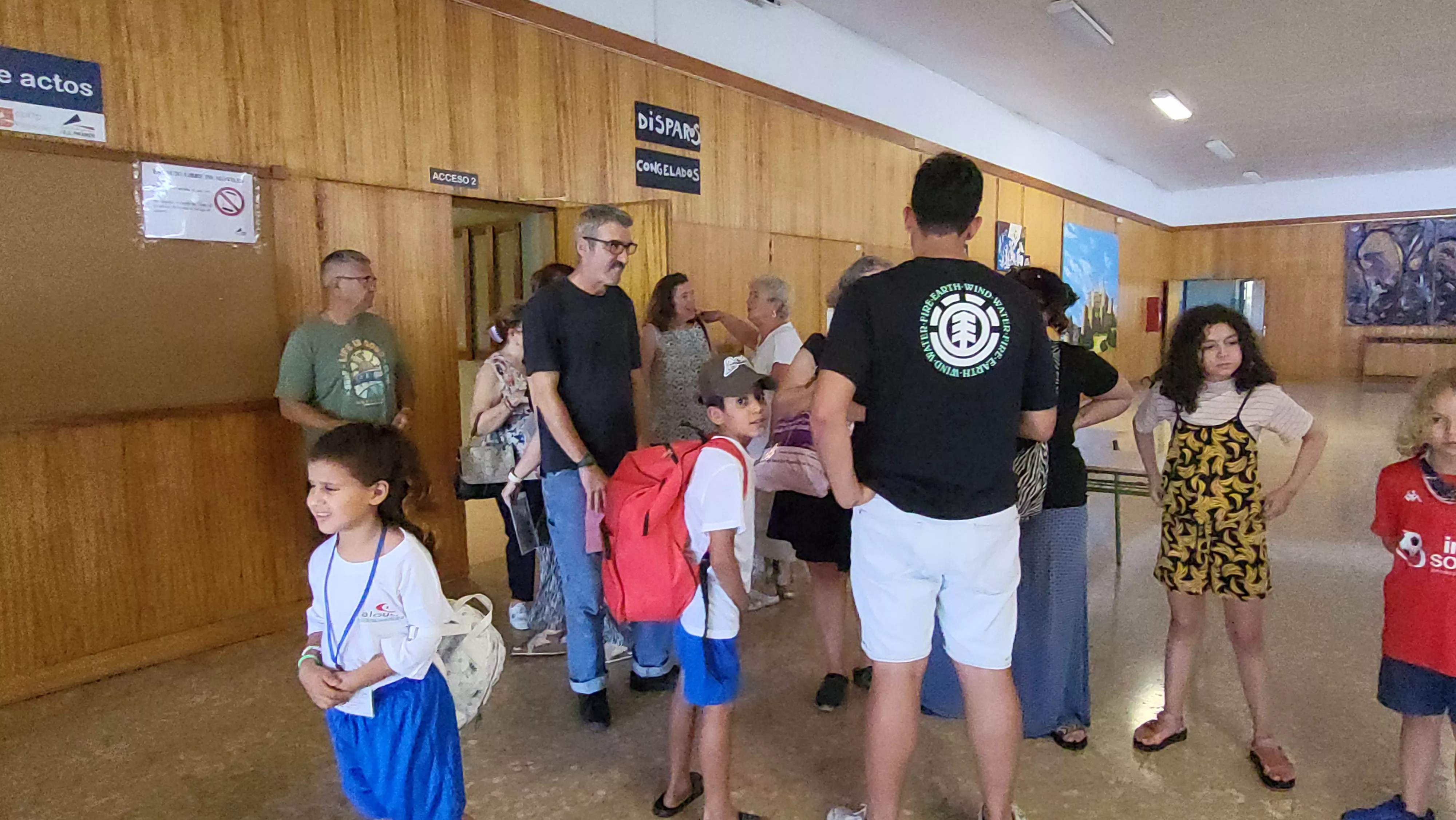 Recepción de los 41 niños y niñas saharauis del programa Vacaciones en paz de Alouda. Foto Mercedes Manterola