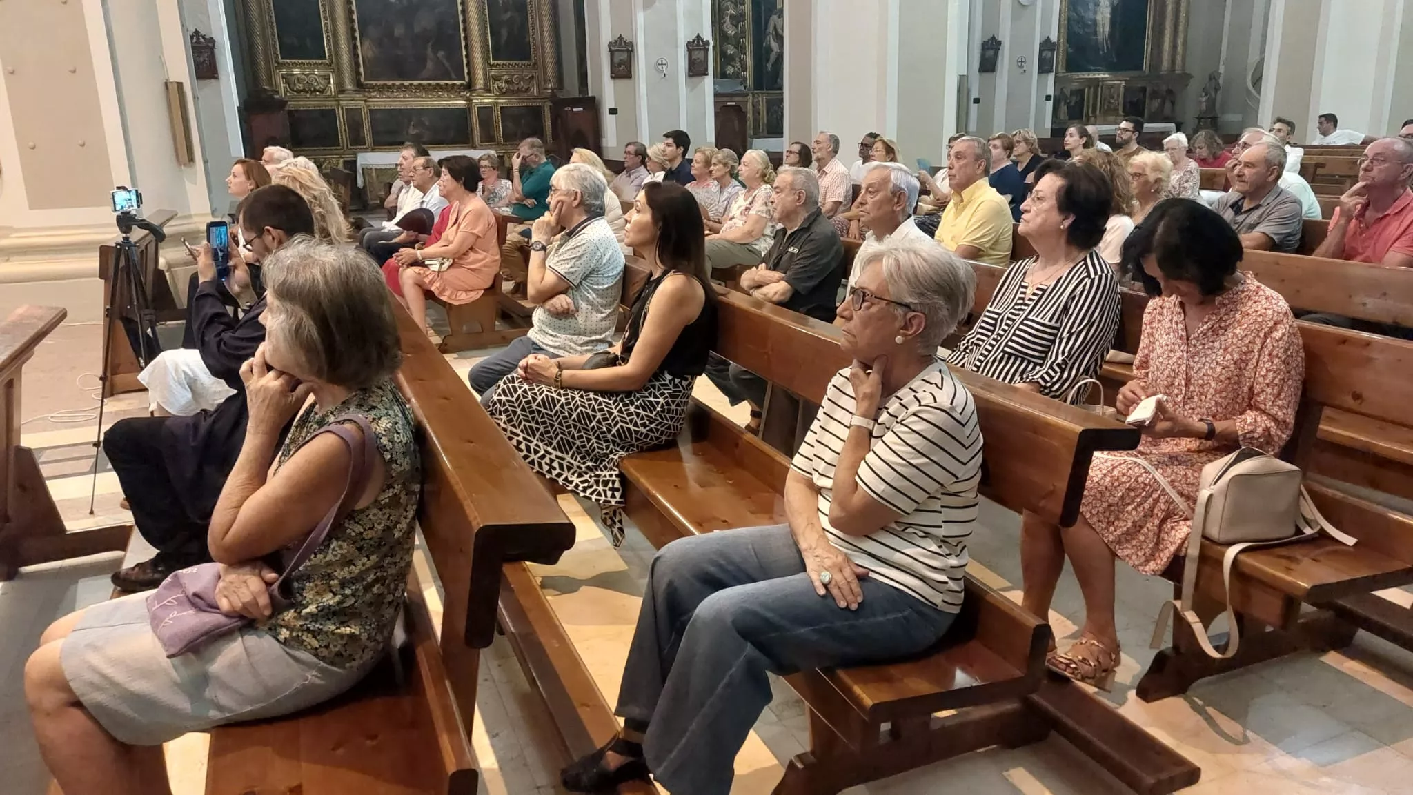 Conferencia de la doctora Ana Mafé en la Basílica de San Lorenzo