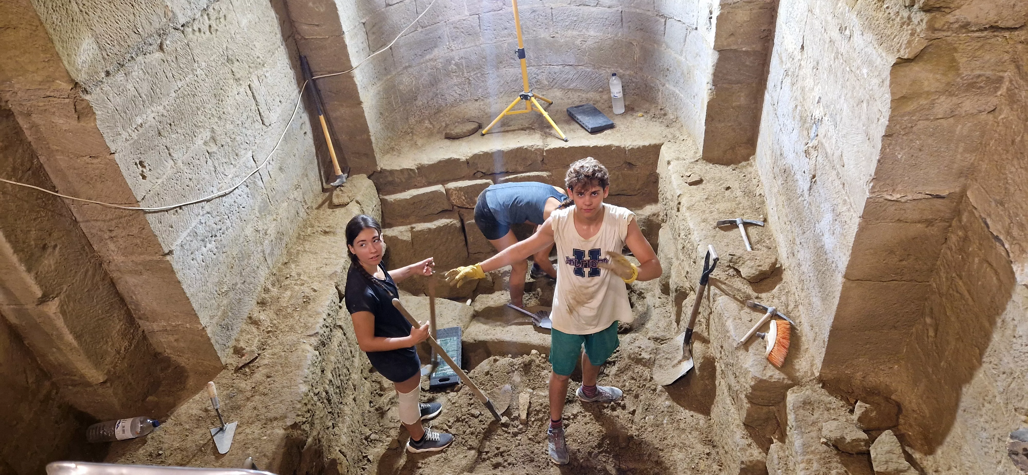 Campo de trabajo en San Pedro el Viejo. Foto Myriam Martínez