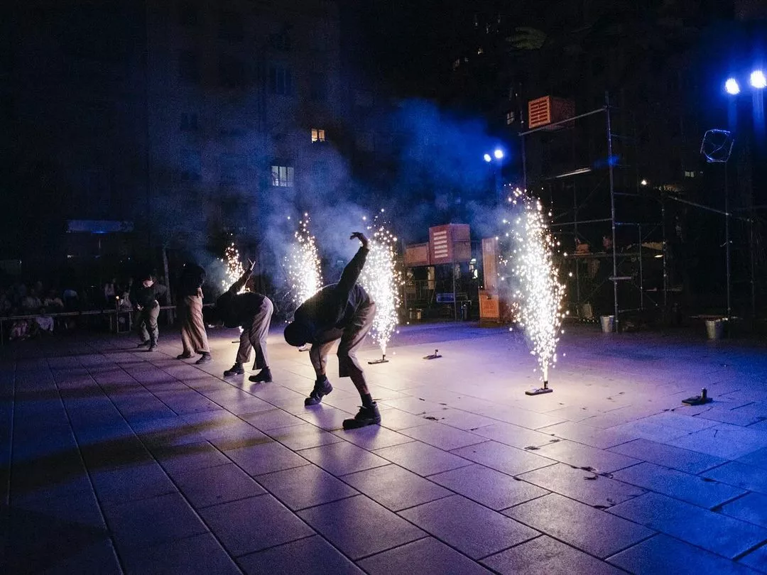 La magia del fuego llega a Huesca con el espectáculo de calle 'FOC'.