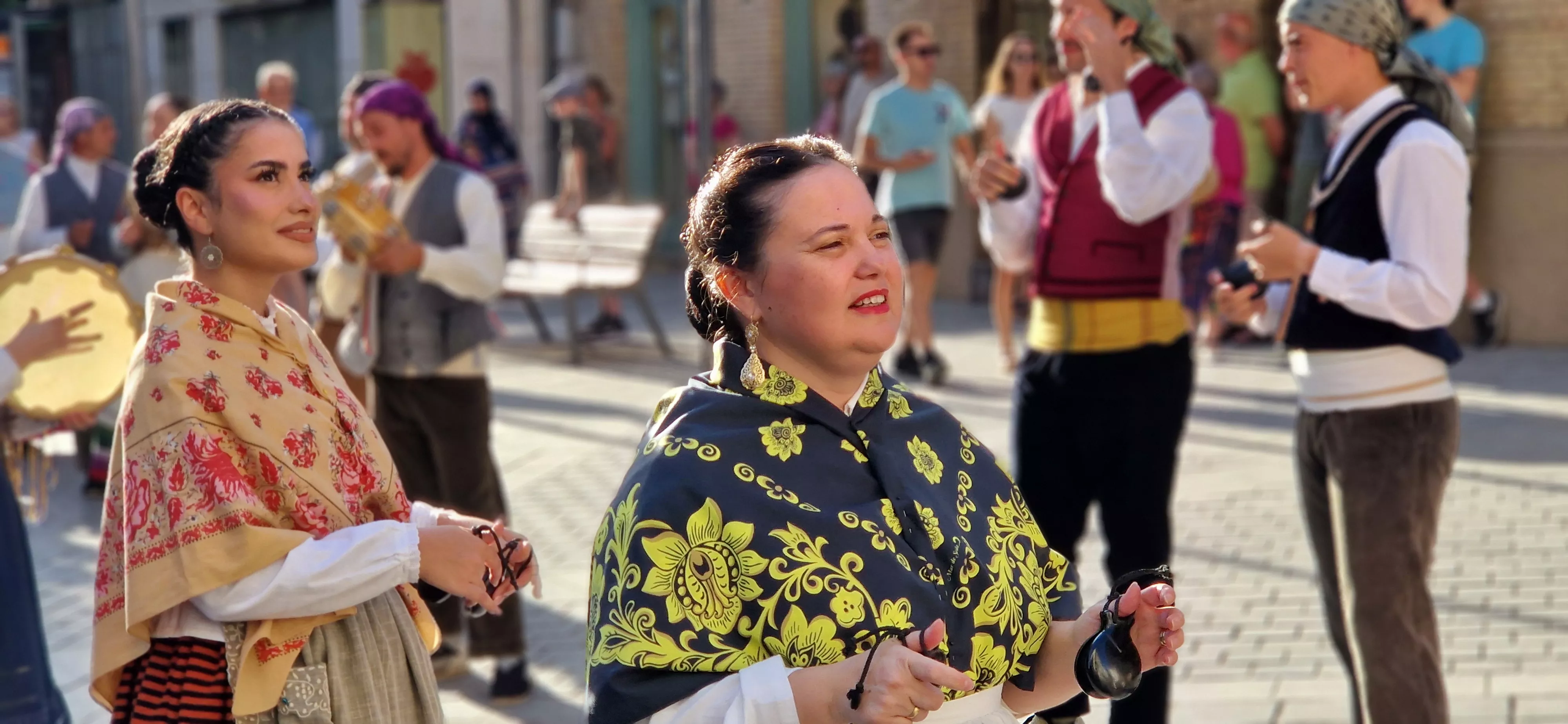 Festival Folclórico Castillo de Montearagón. Foto Myriam Martinez 