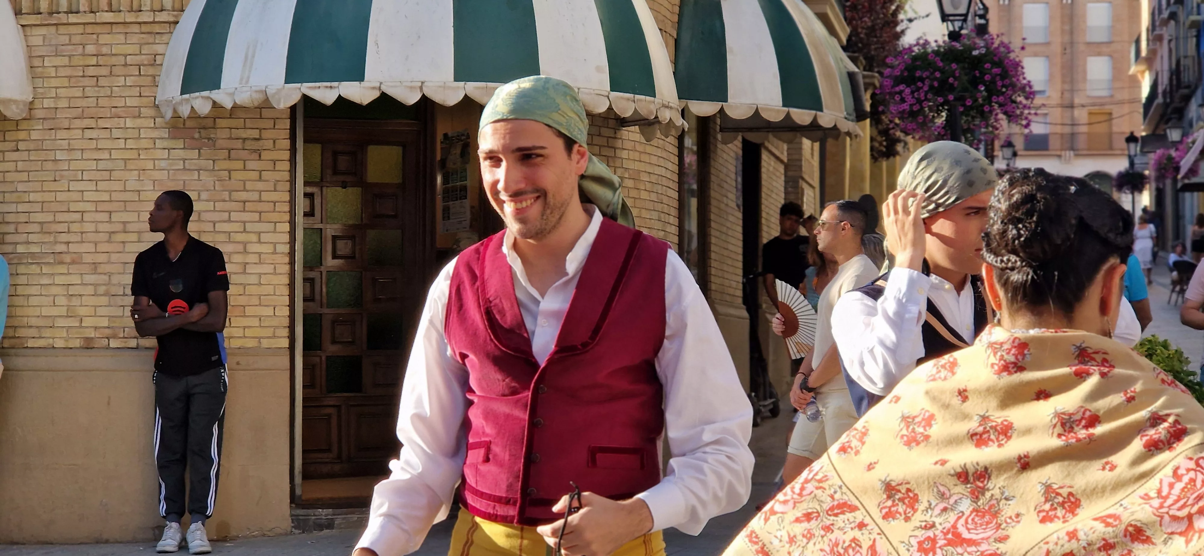 Festival Folclórico Castillo de Montearagón. Foto Myriam Martinez 