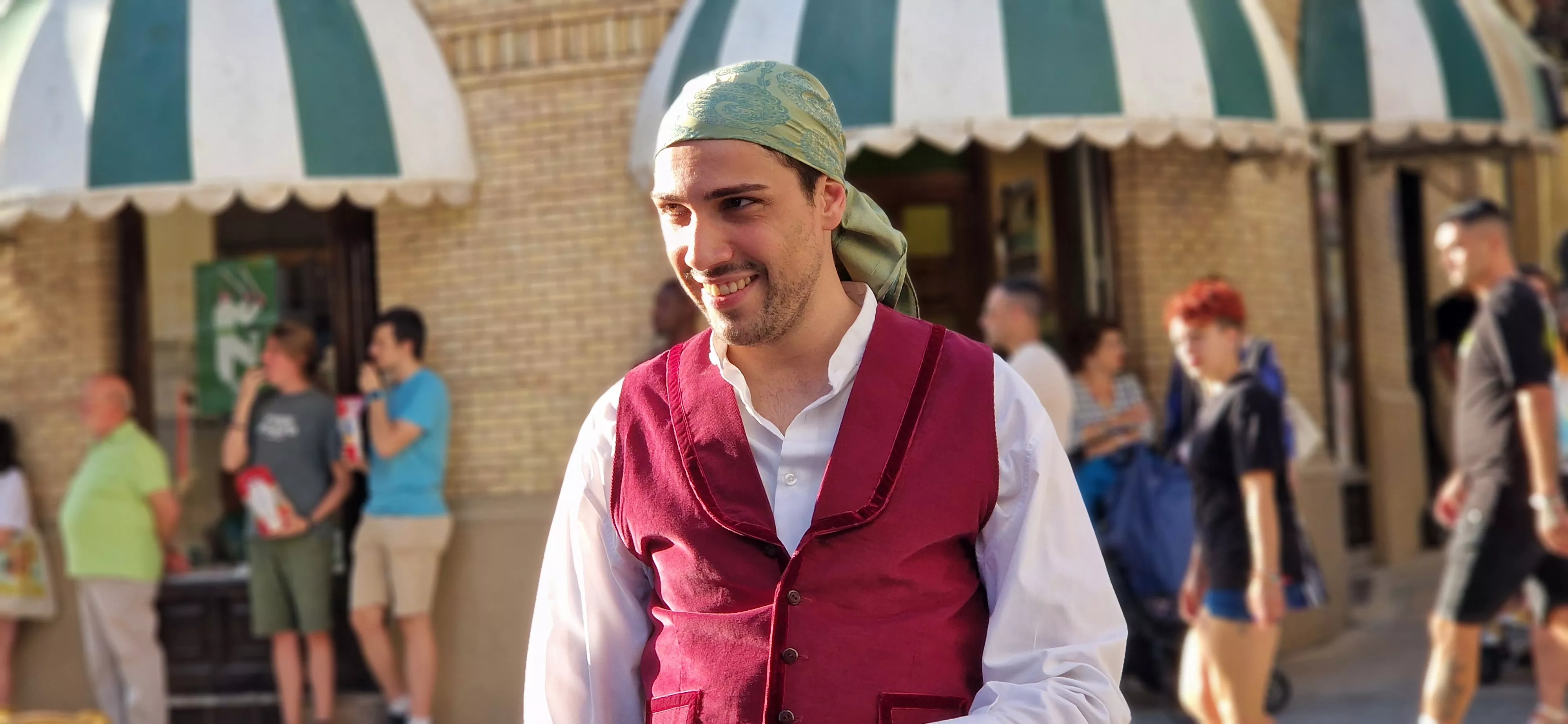 Festival Folclórico Castillo de Montearagón. Foto Myriam Martinez 