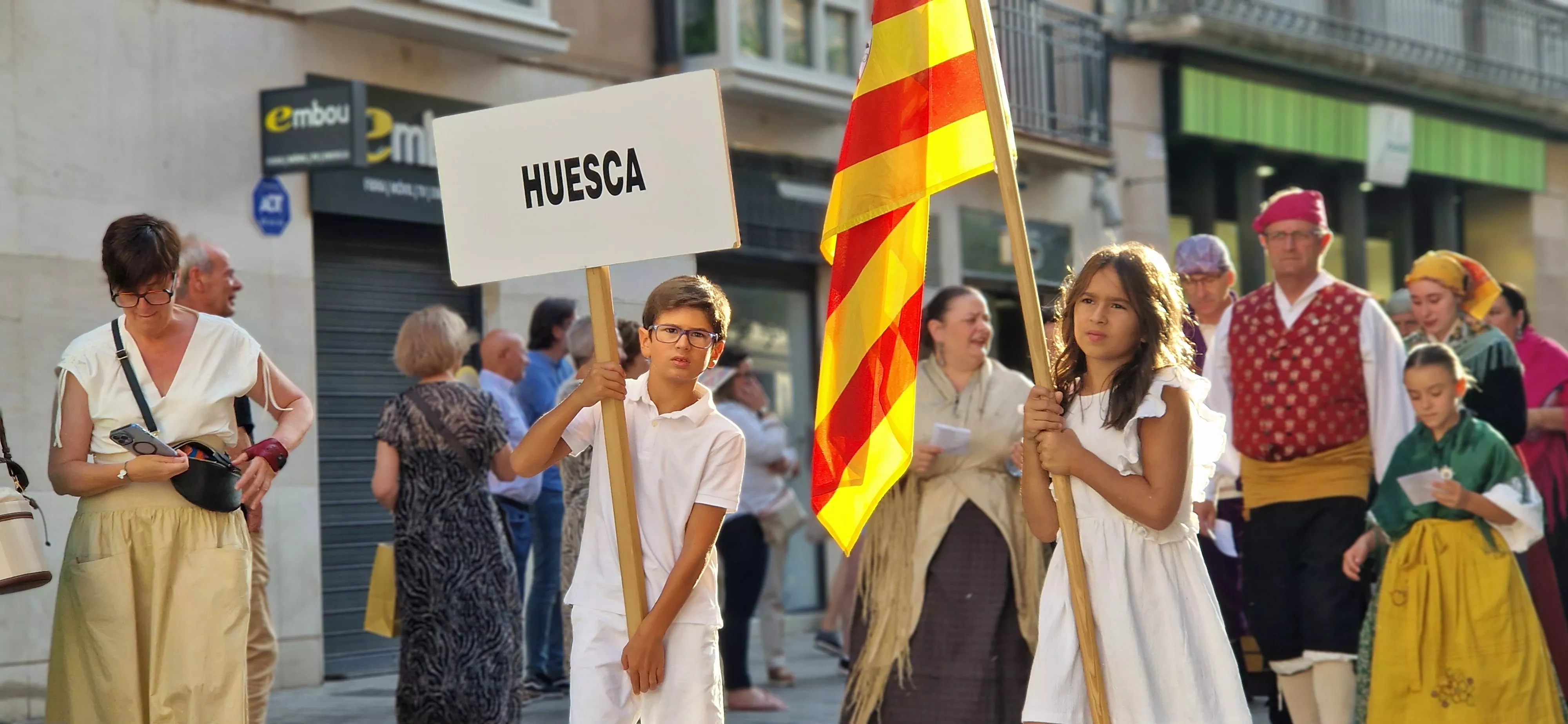 Festival Folclórico Castillo de Montearagón. Foto Myriam Martinez 