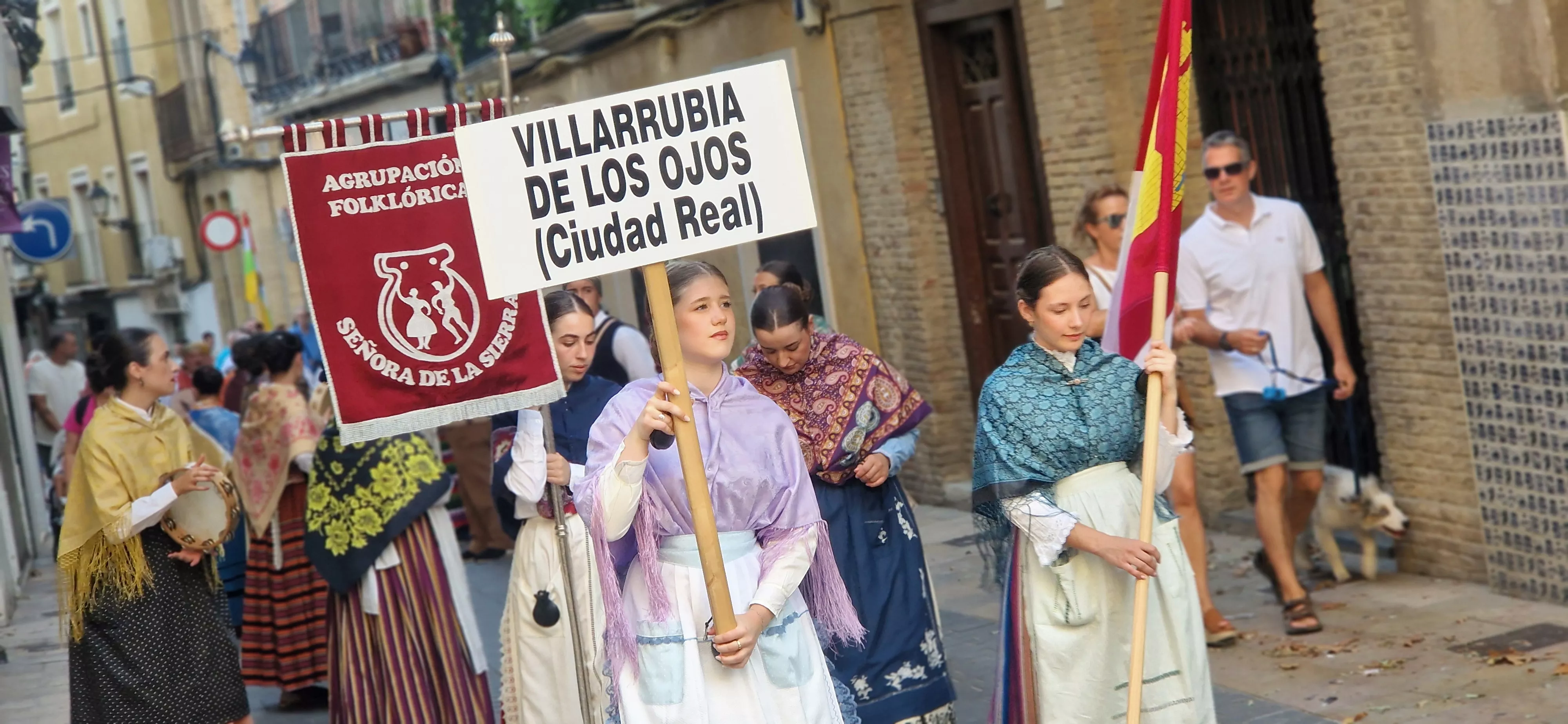 Festival Folclórico Castillo de Montearagón. Foto Myriam Martinez 