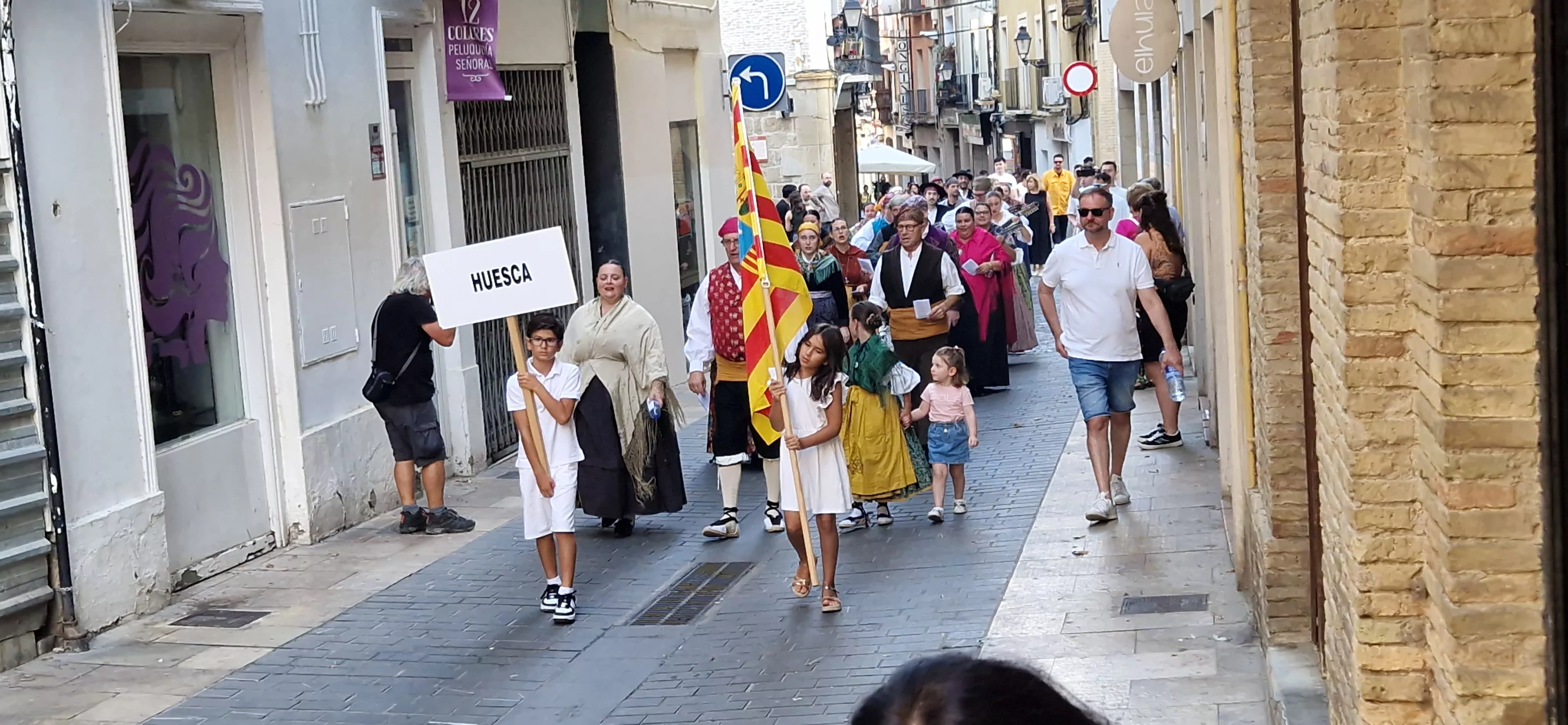 Festival Folclórico Castillo de Montearagón. Foto Myriam Martinez 