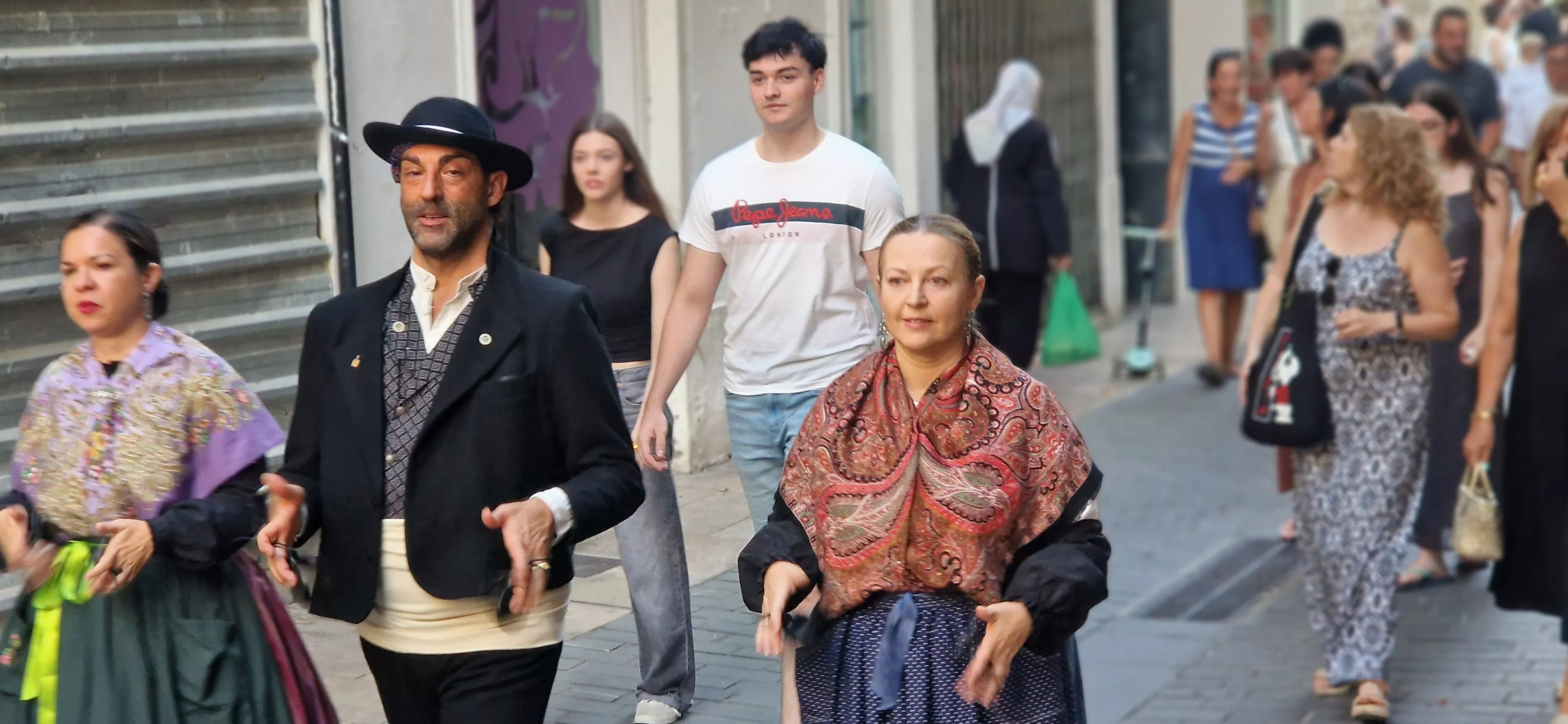 Festival Folclórico Castillo de Montearagón. Foto Myriam Martinez 