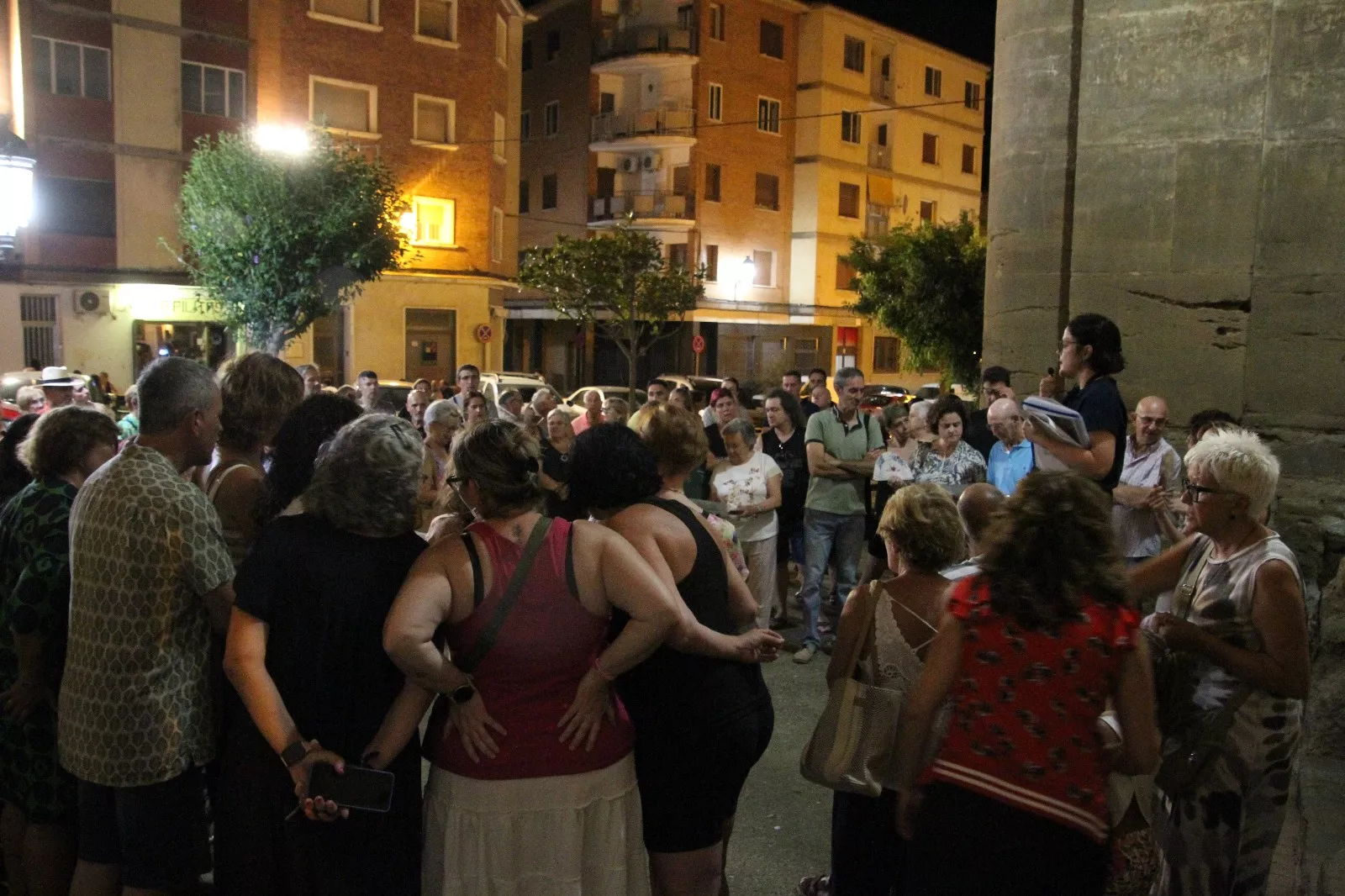 Un paseo por la historia de Sariñena con Gemma Grau Gallardo. Foto Carlos Neofato