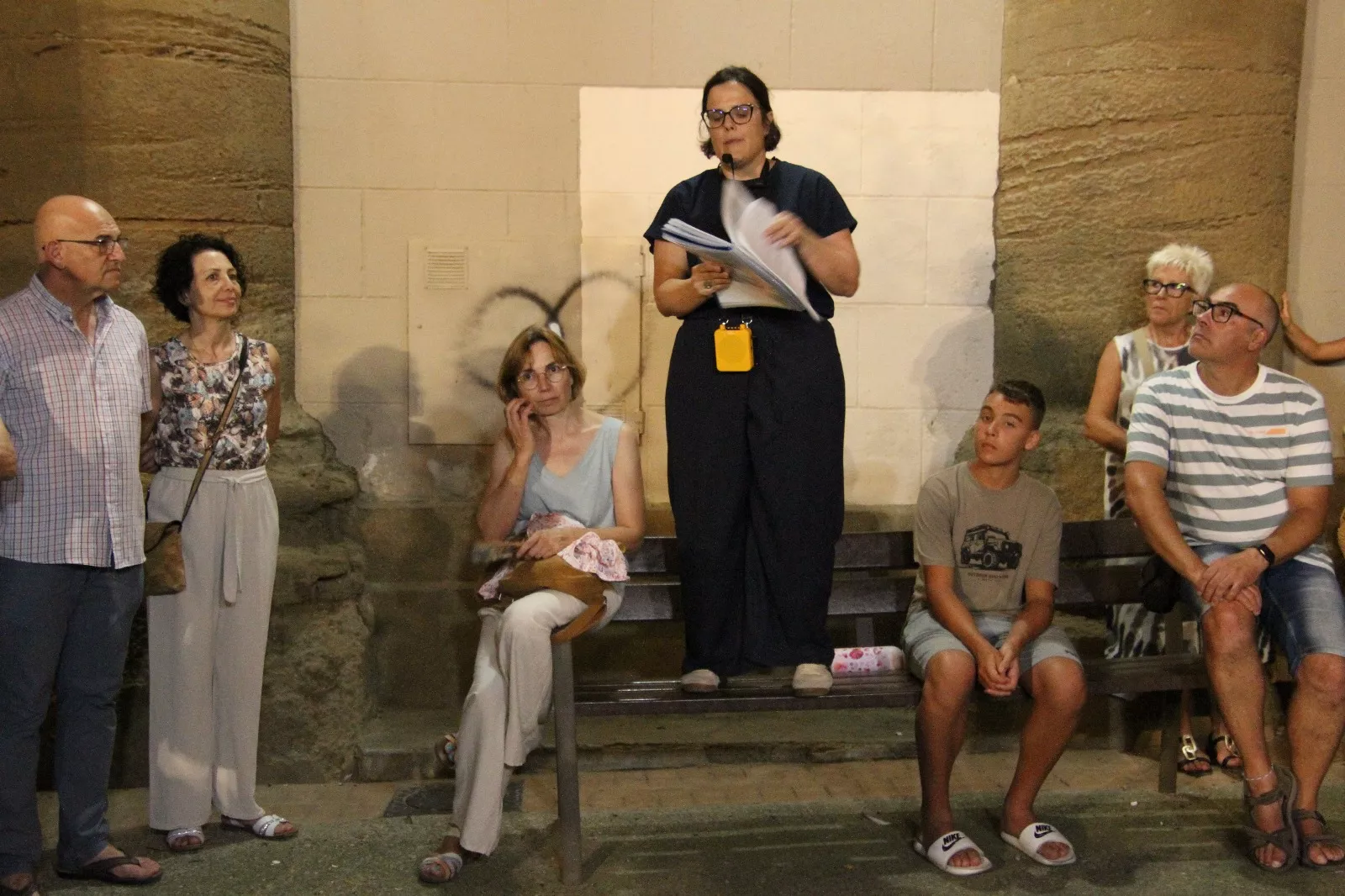 Un paseo por la historia de Sariñena con Gemma Grau Gallardo. Foto Carlos Neofato