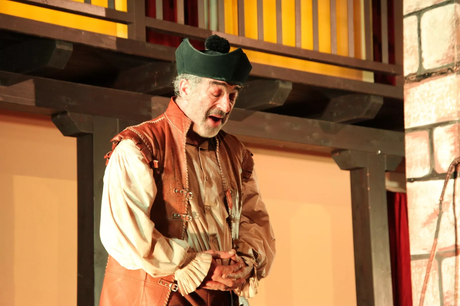 El lazarillo de Tormes en Robres a cargo de "El duende de Lerma" . Foto Carlos Neofato