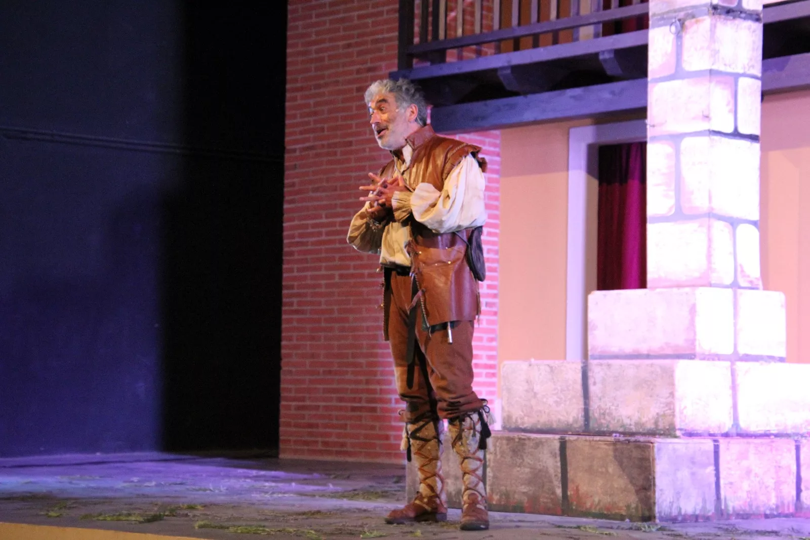 El lazarillo de Tormes en Robres a cargo de "El duende de Lerma" . Foto Carlos Neofato