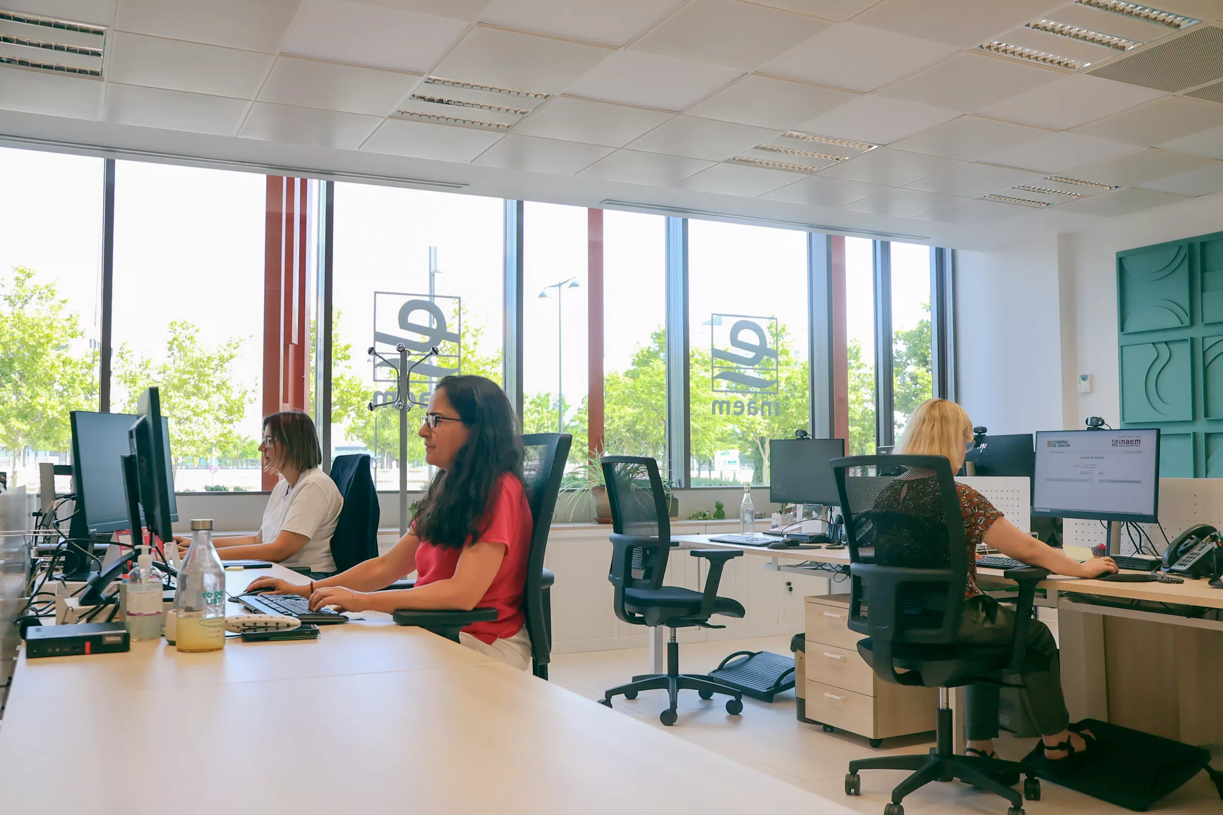 Servicios en el Inaem donde está el Espacio Empresas en Aragón