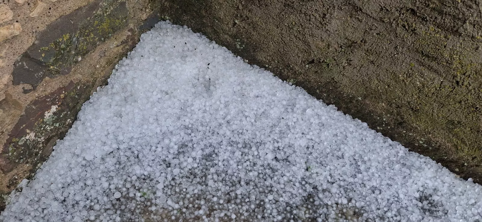Granizada en Lecina.
