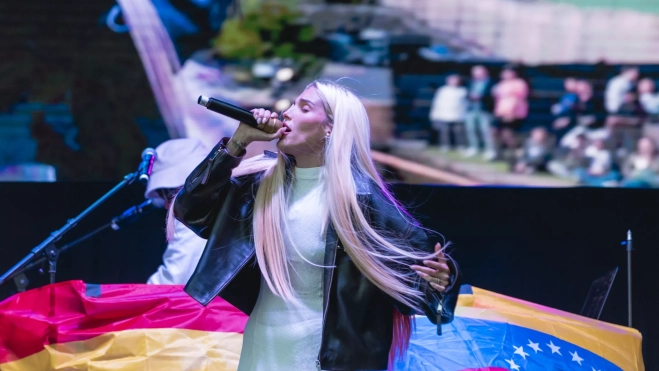 Pirineos Sur 2025 23 Elena Rose 1 Jaime Oriz 82 (002) Pirineos Sur 2025 23 Elena Rose 1 Jaime Oriz 82 (002)