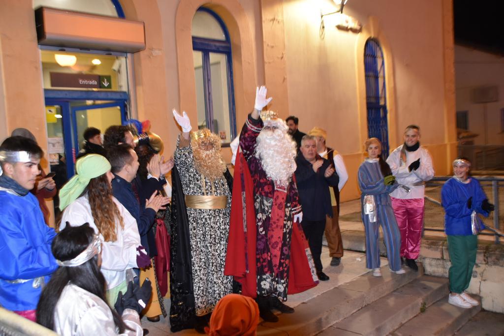 Imágenes de la Cabalgata de Reyes de Monzón 