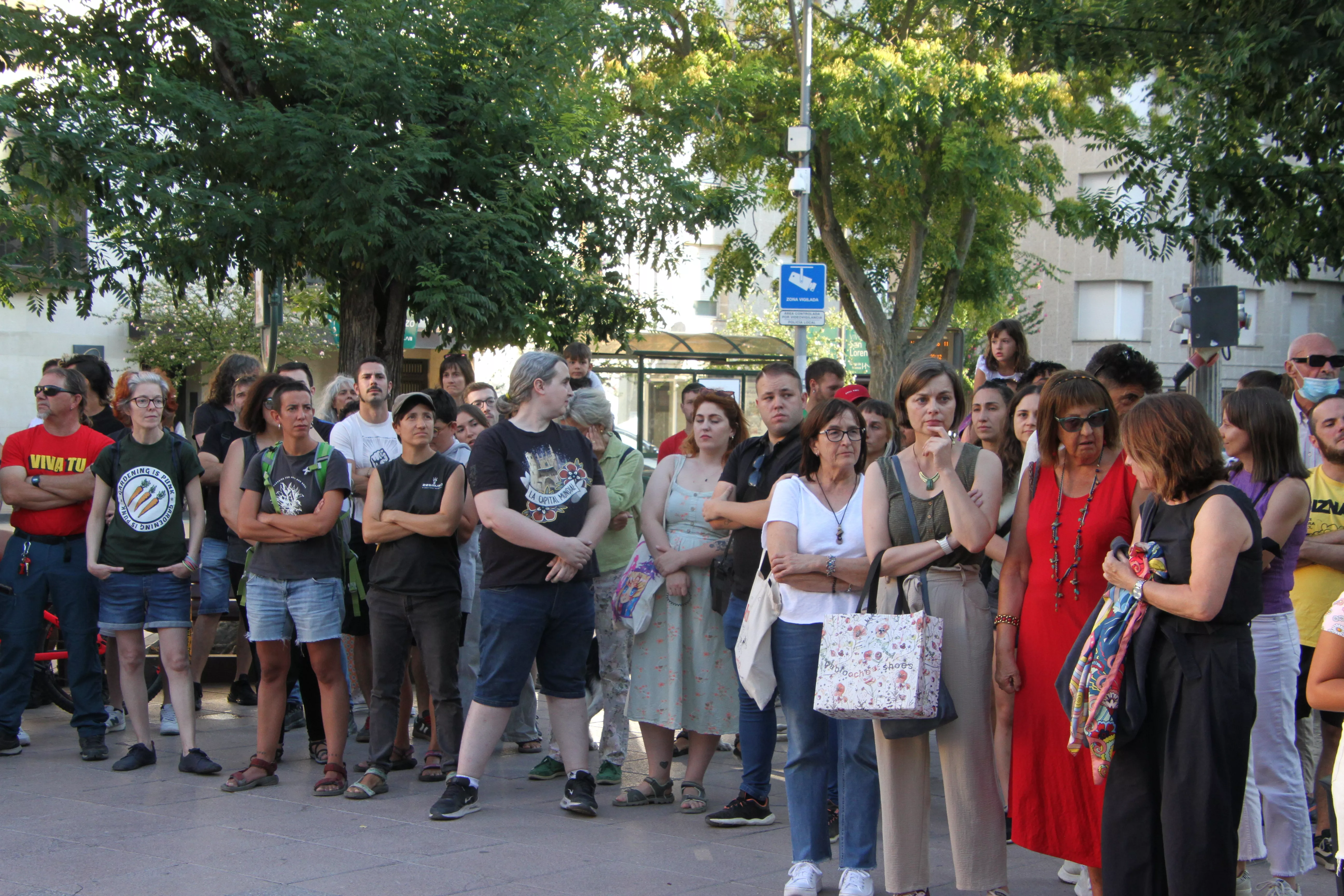 Concentración contra el racismo celebrada en Huesca. Foto Carlos Neofato