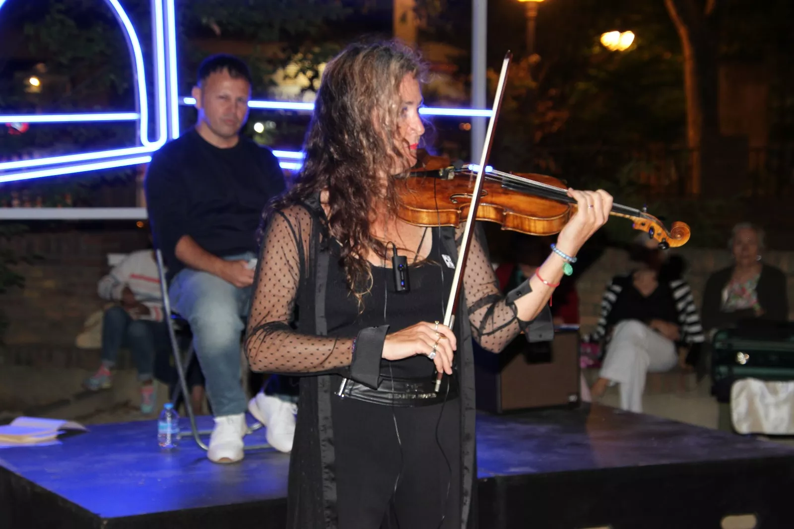 Los “Crímenes en la Fuente del Ibón” de Óscar Sipán. Foto Carlos Neofato