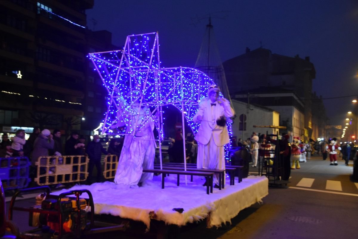 Imágenes de la Cabalgata de Reyes de Monzón 