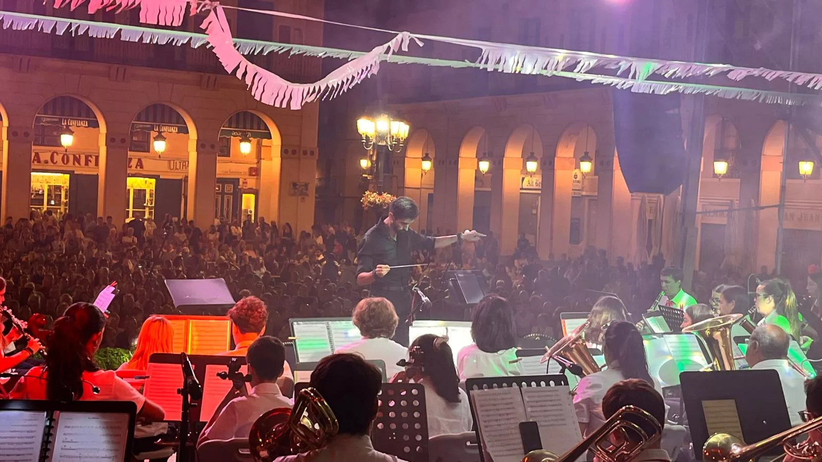 Concierto solidario de la Banda de Música de Huesca. Foto Mercedes Manterola