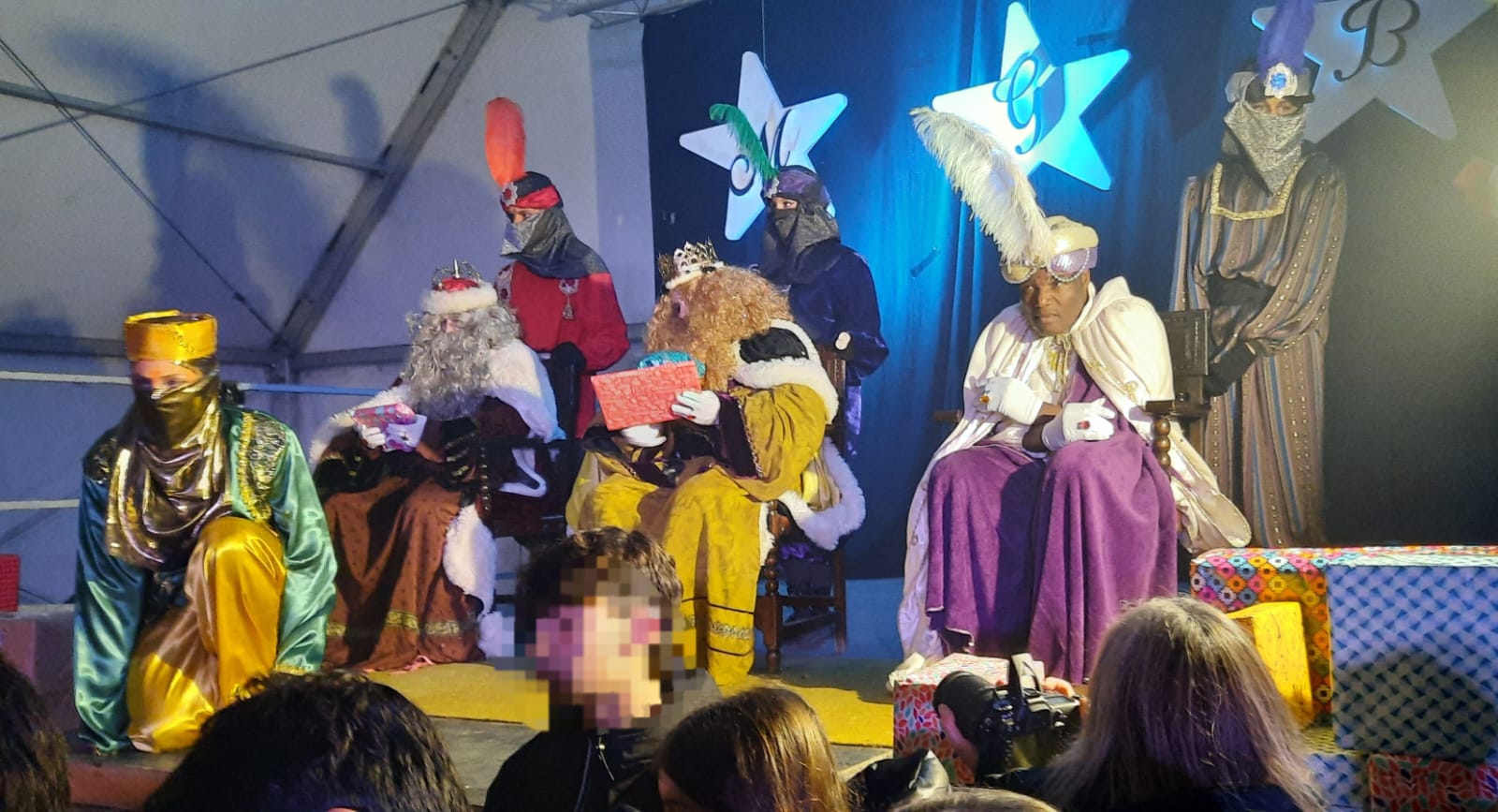 Imágenes de la Cabalgata de Reyes de Ayerbe 