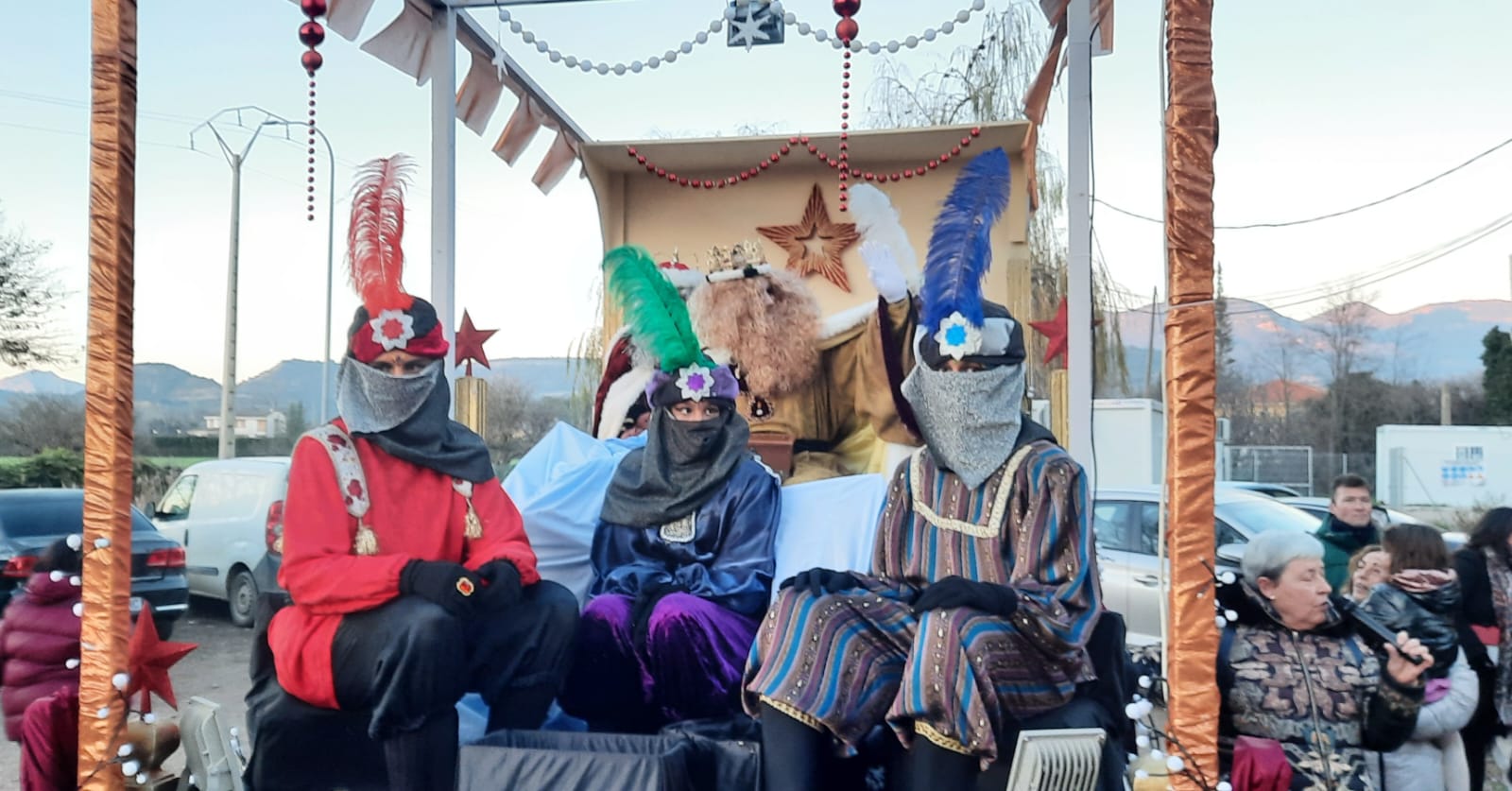 Imágenes de la Cabalgata de Reyes de Ayerbe 