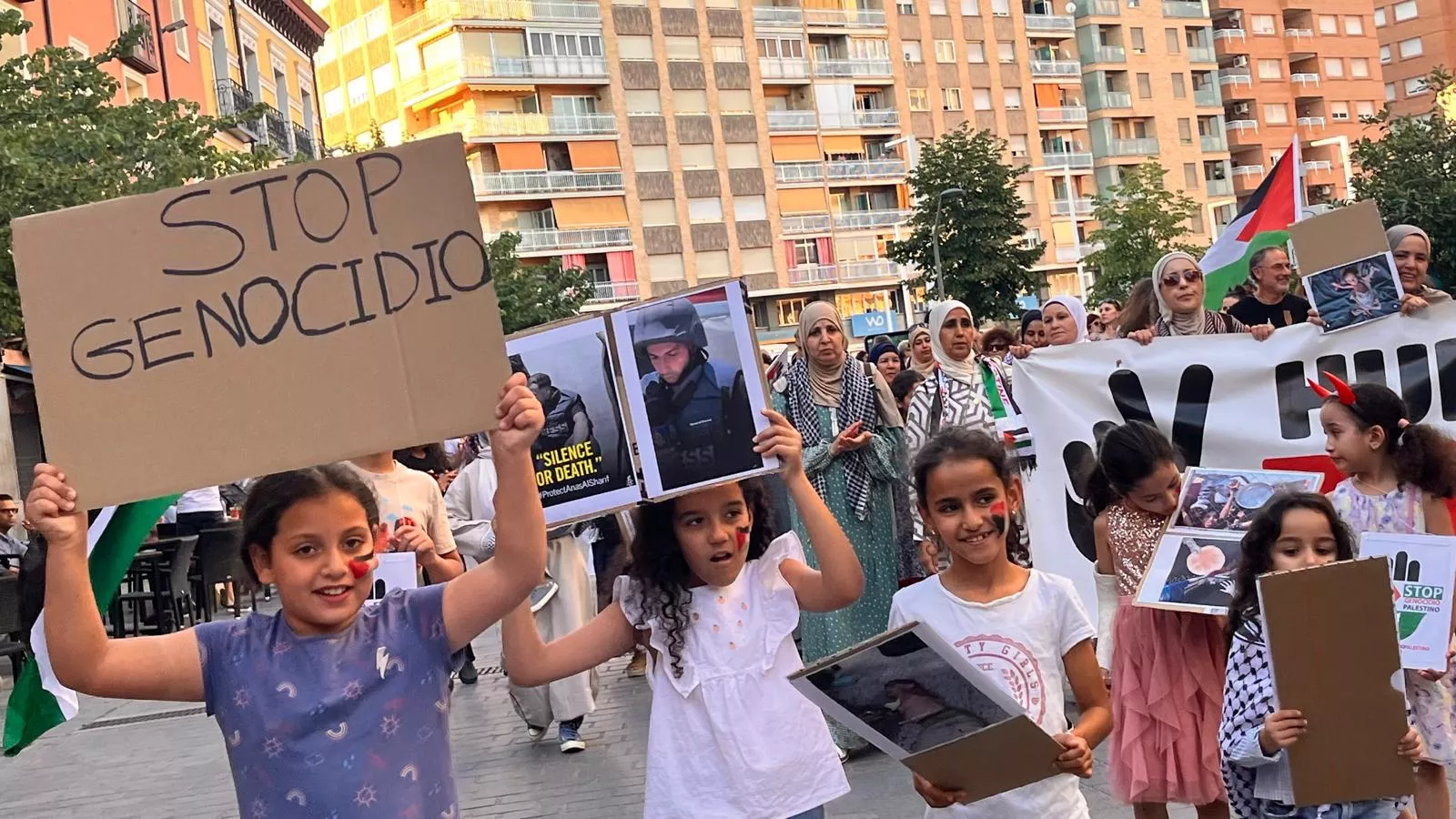 Manifestación en Huesca en solidaridad con Palestina. Foto Mercedes Manterola