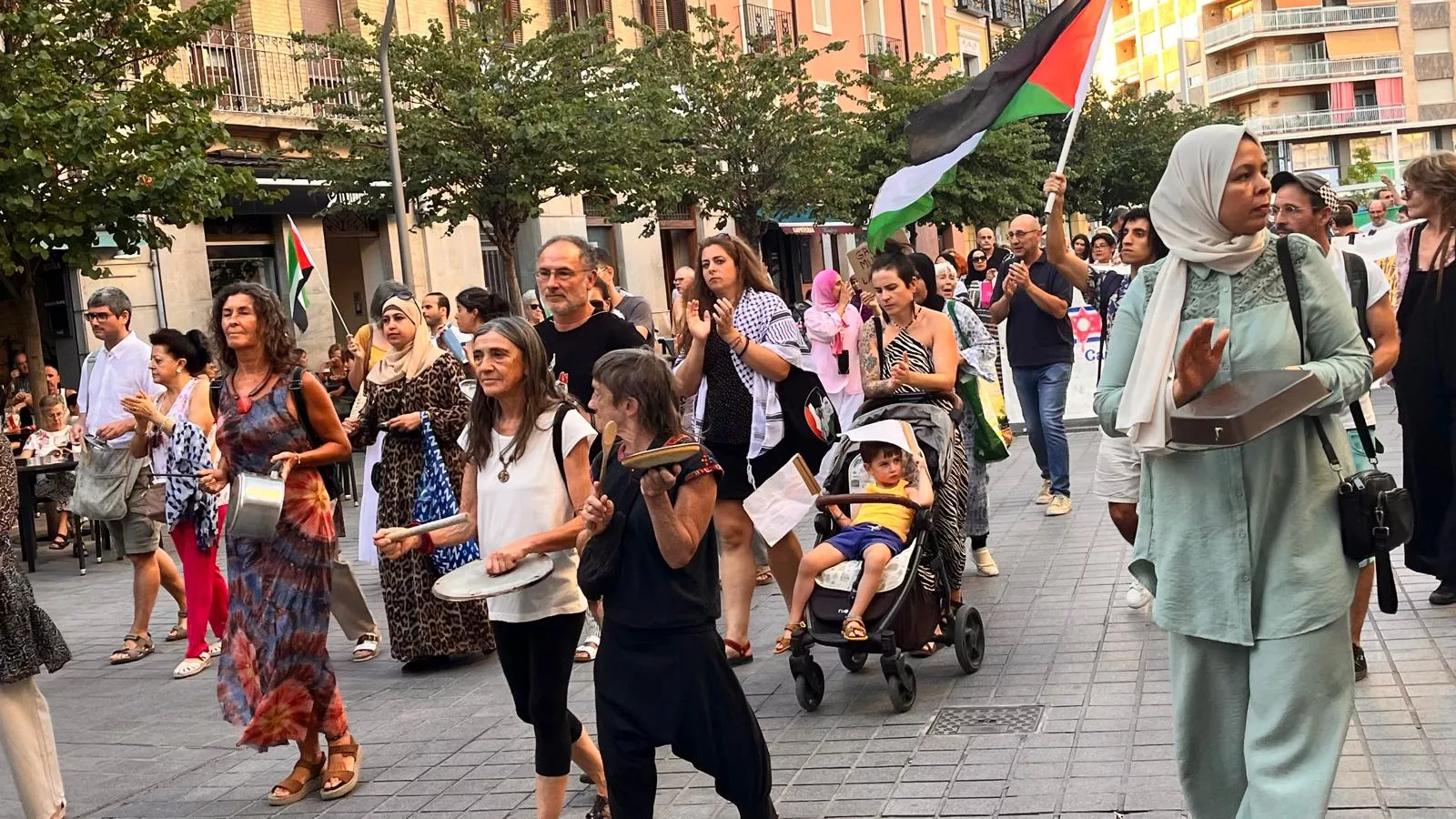 Manifestación en Huesca en solidaridad con Palestina. Foto Mercedes Manterola