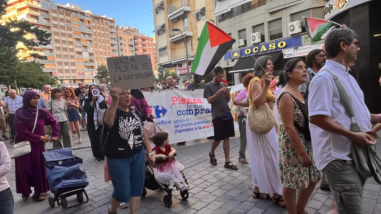 Manifestación en Huesca en solidaridad con Palestina. Foto Mercedes Manterola
