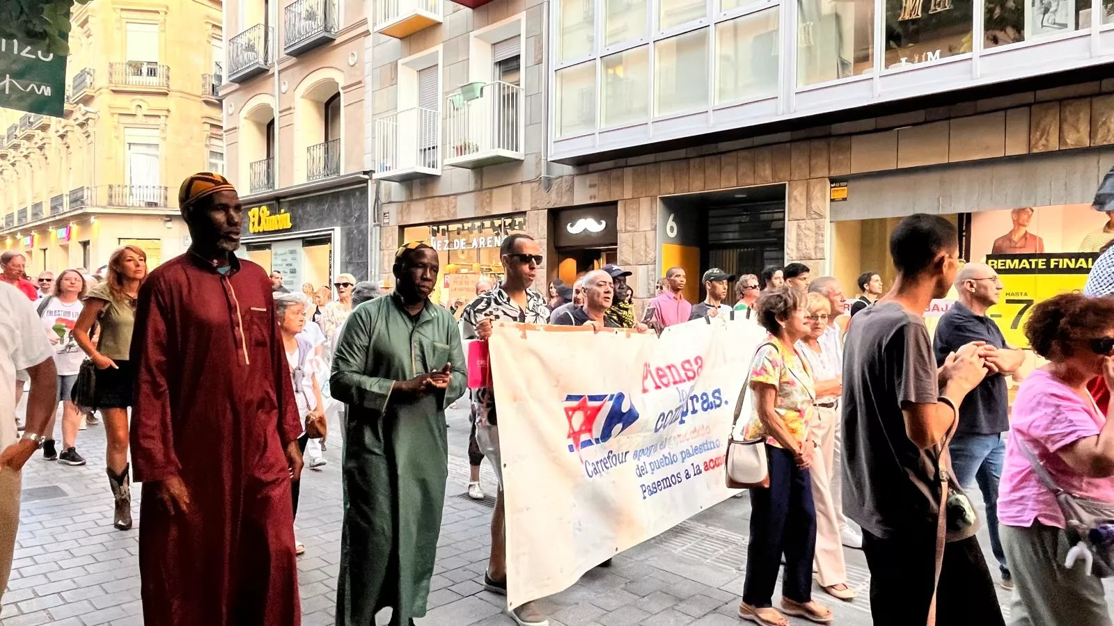 Manifestación en Huesca en solidaridad con Palestina. Foto Mercedes Manterola
