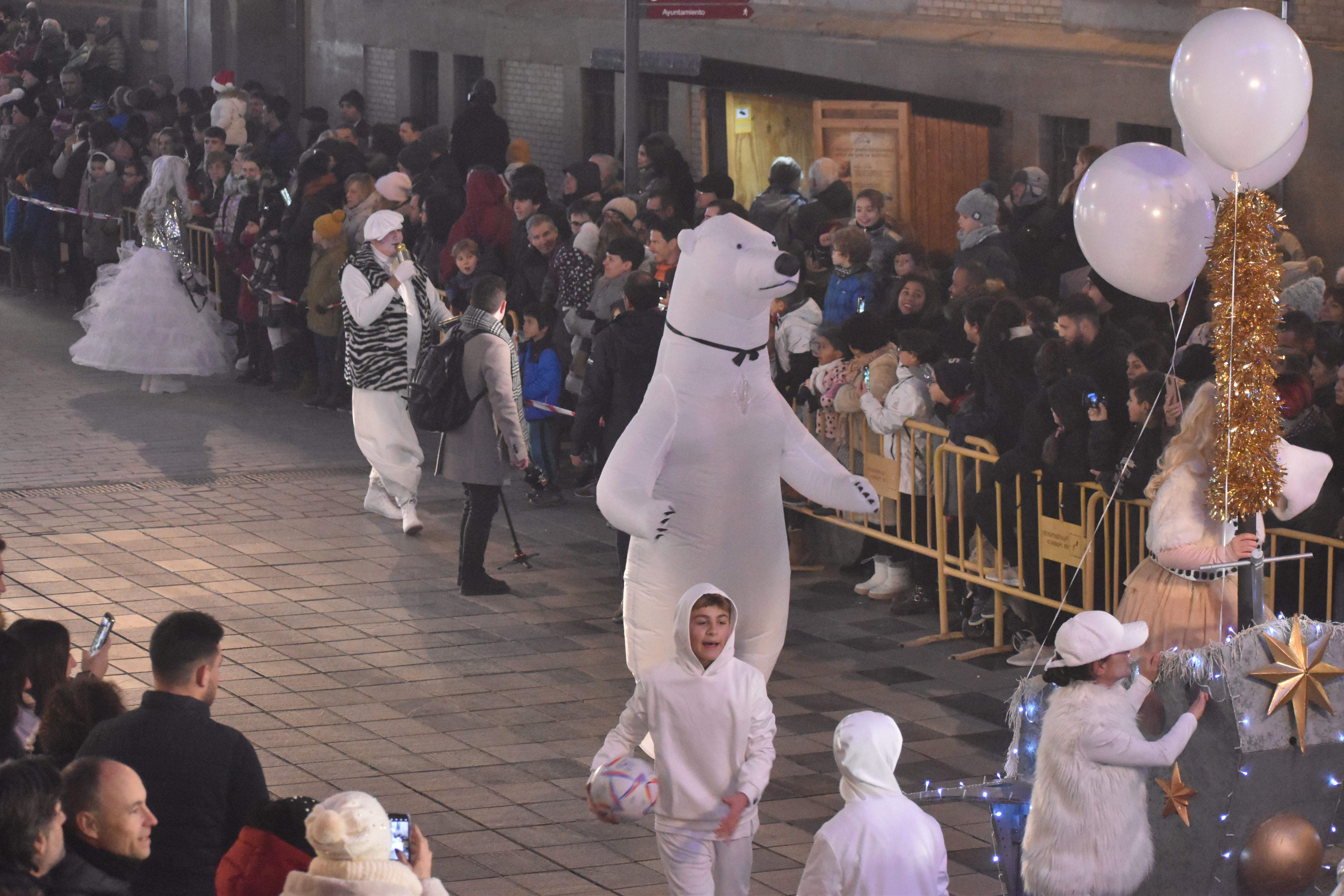 Cabalgata de los Reyes Magos de Oriente en Huesca. Foto Carlos Jalle
